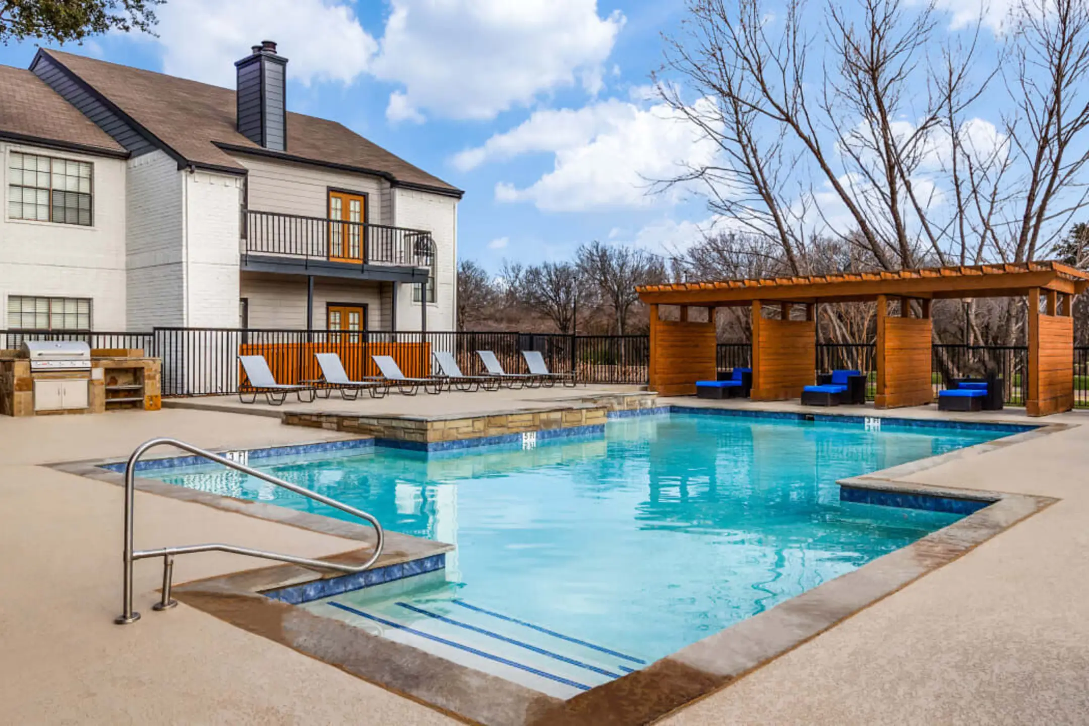 Knowlton Apartment Homes Apartments Mesquite, TX 75150