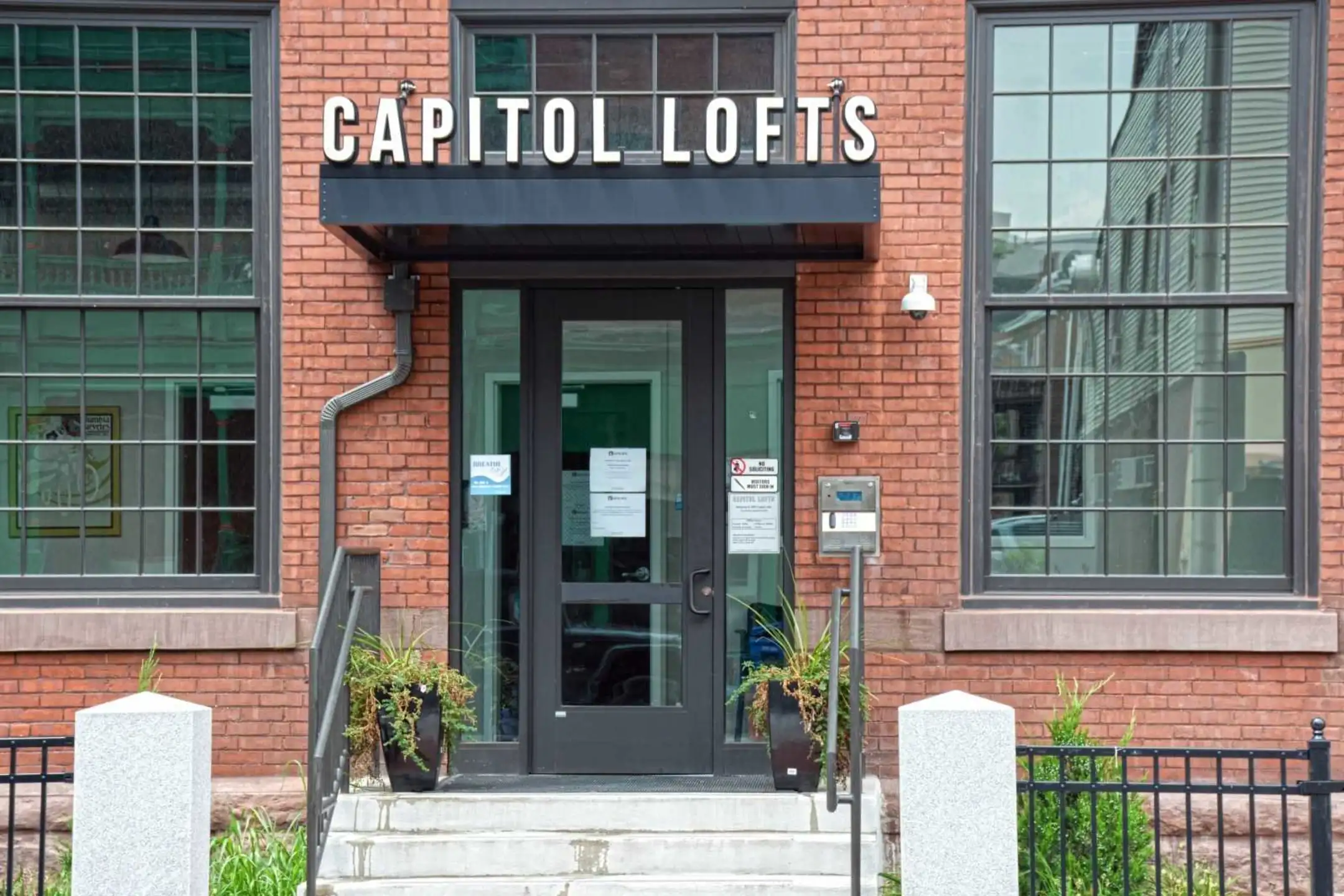Community Signage - Capitol Lofts - Hartford, CT