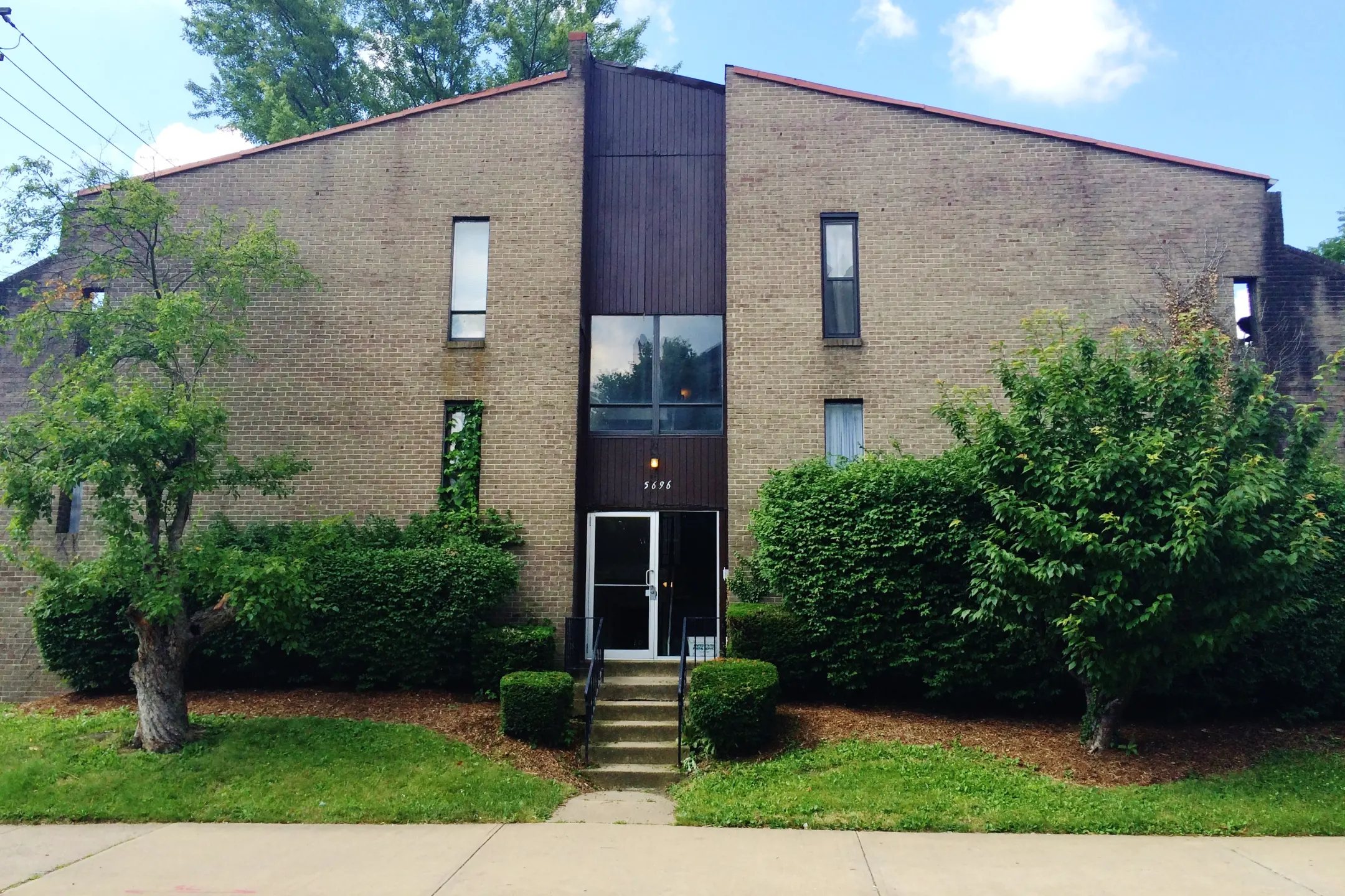 JJ Land Company Apartments Pittsburgh, PA 15206