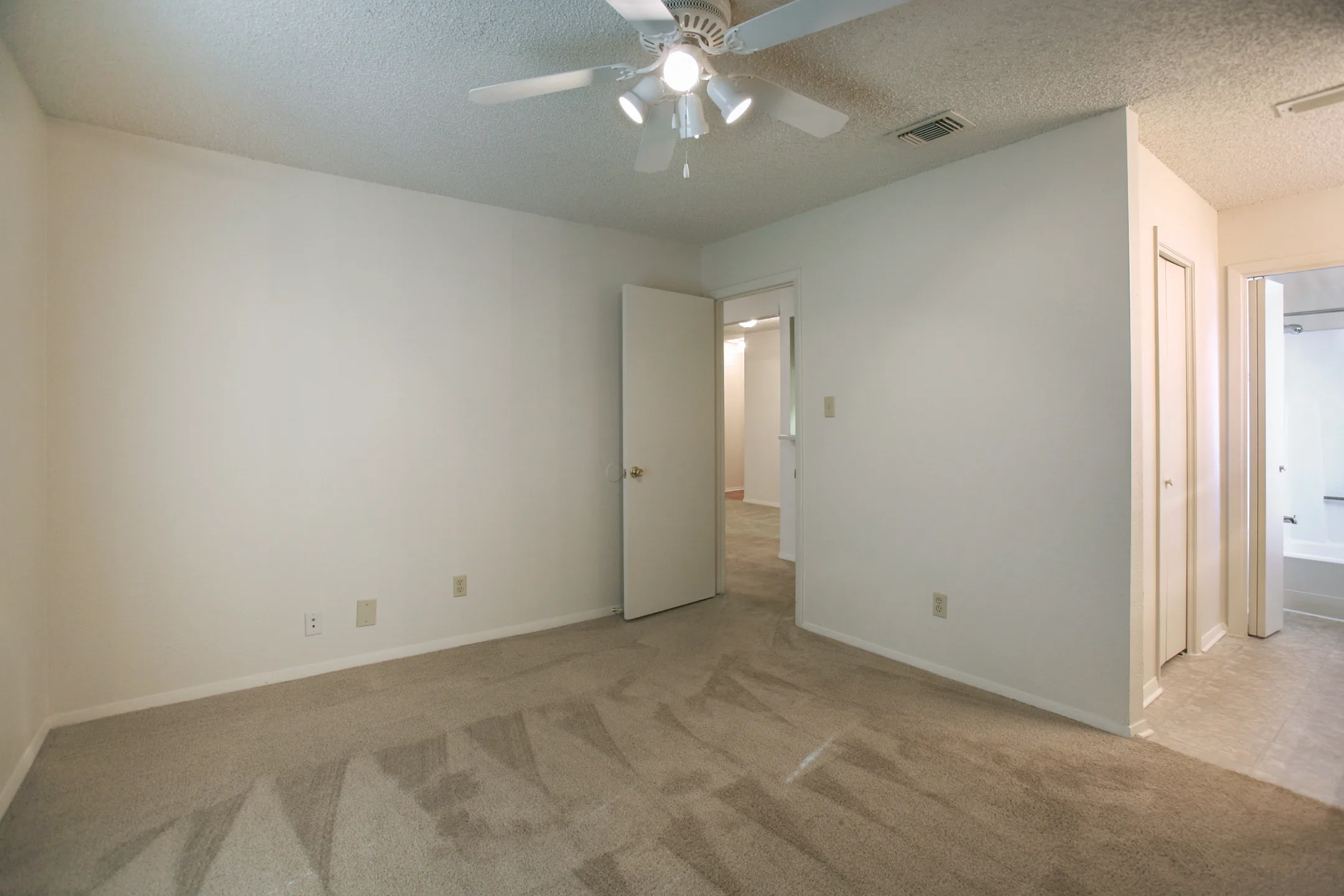 Highcrest Apartments & Townhomes 1518 Old Ranch Road 12 San Marcos