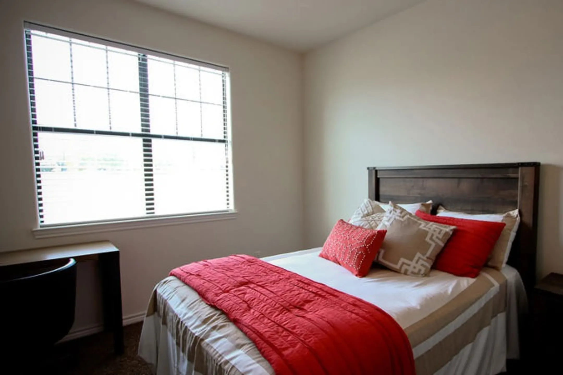 Bedroom - Camber Villas - Bryan, TX