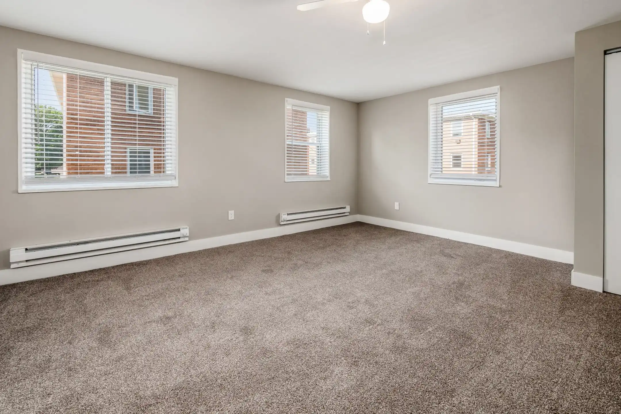 Columbus Park Apartments Apartments Columbus, OH 43207