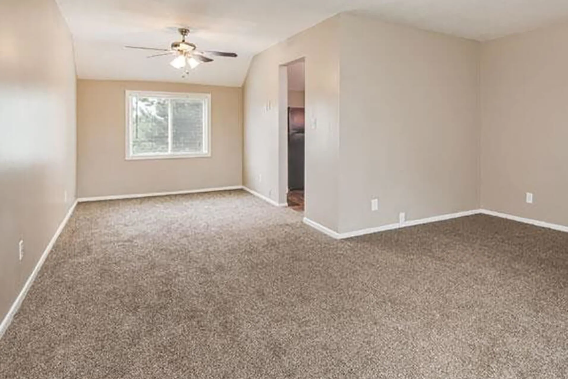 Grant 79 - Overland Park, KS