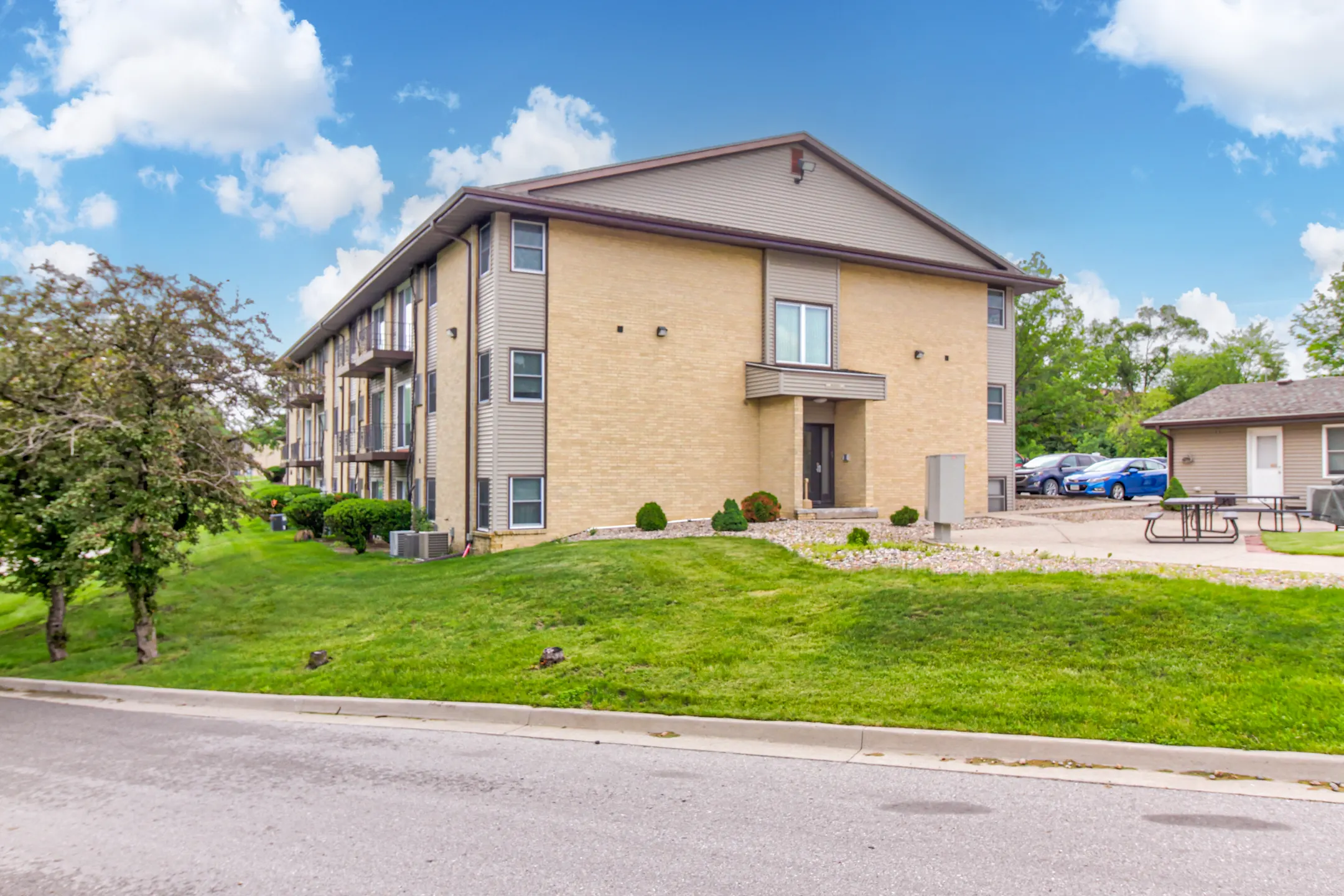 Wyndsor Terrace Apartments 4320 Westbrook Dr Ames, IA Apartments for Rent Rent.