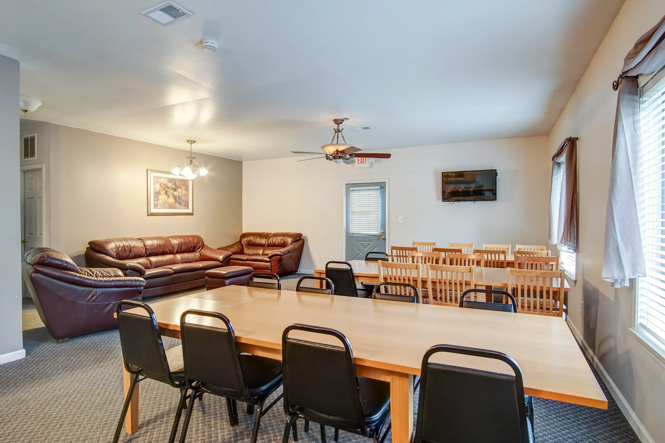 Marianne Manor 23100 Lorraine Blvd Brownstown, MI Apartments for