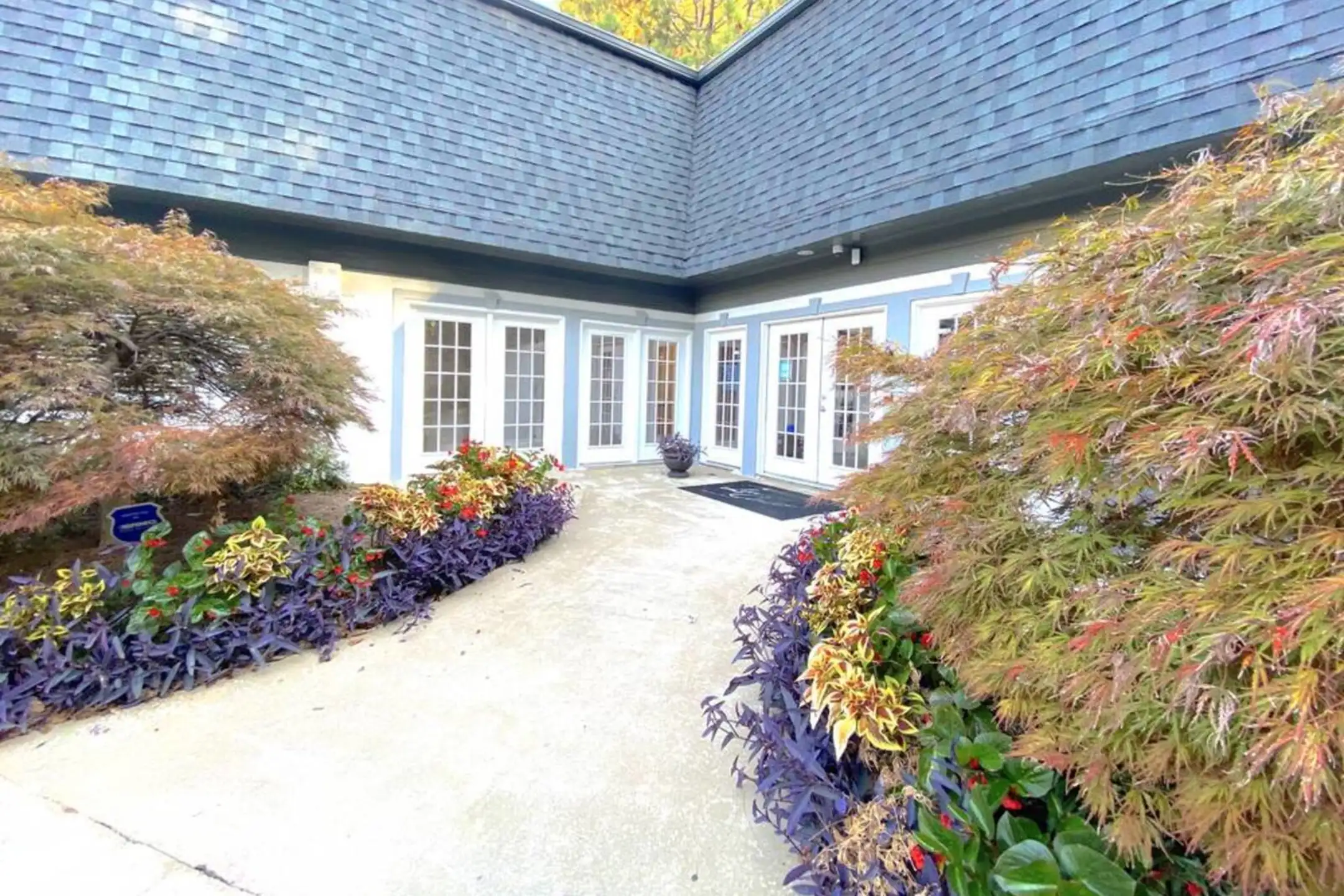 Building - Retreat at Greenbriar II - Atlanta, GA