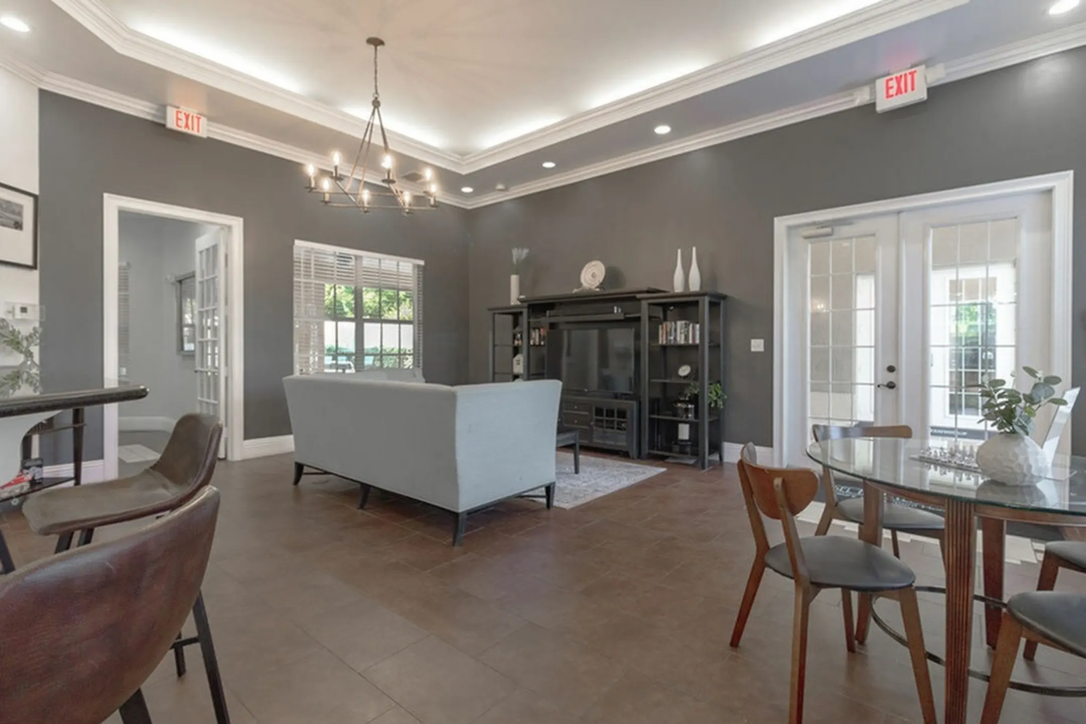 Living Room - Bel Aire Terrace - Crestview, FL
