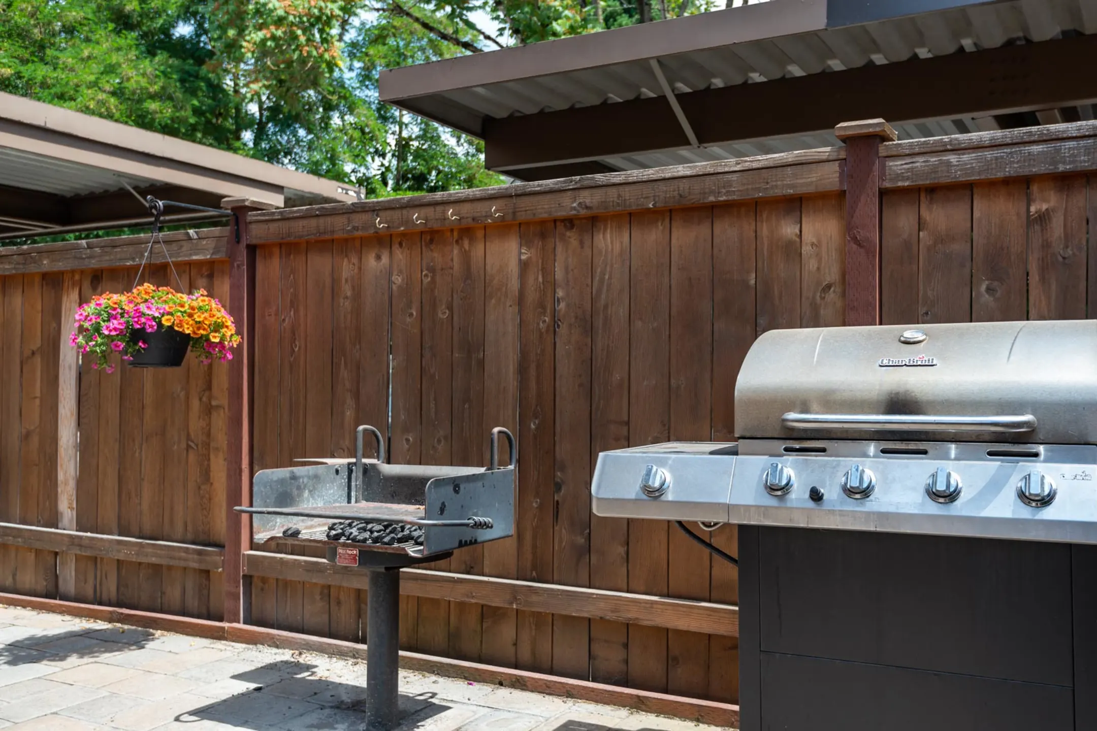 Broadway Center Apartments Eugene, OR 97401