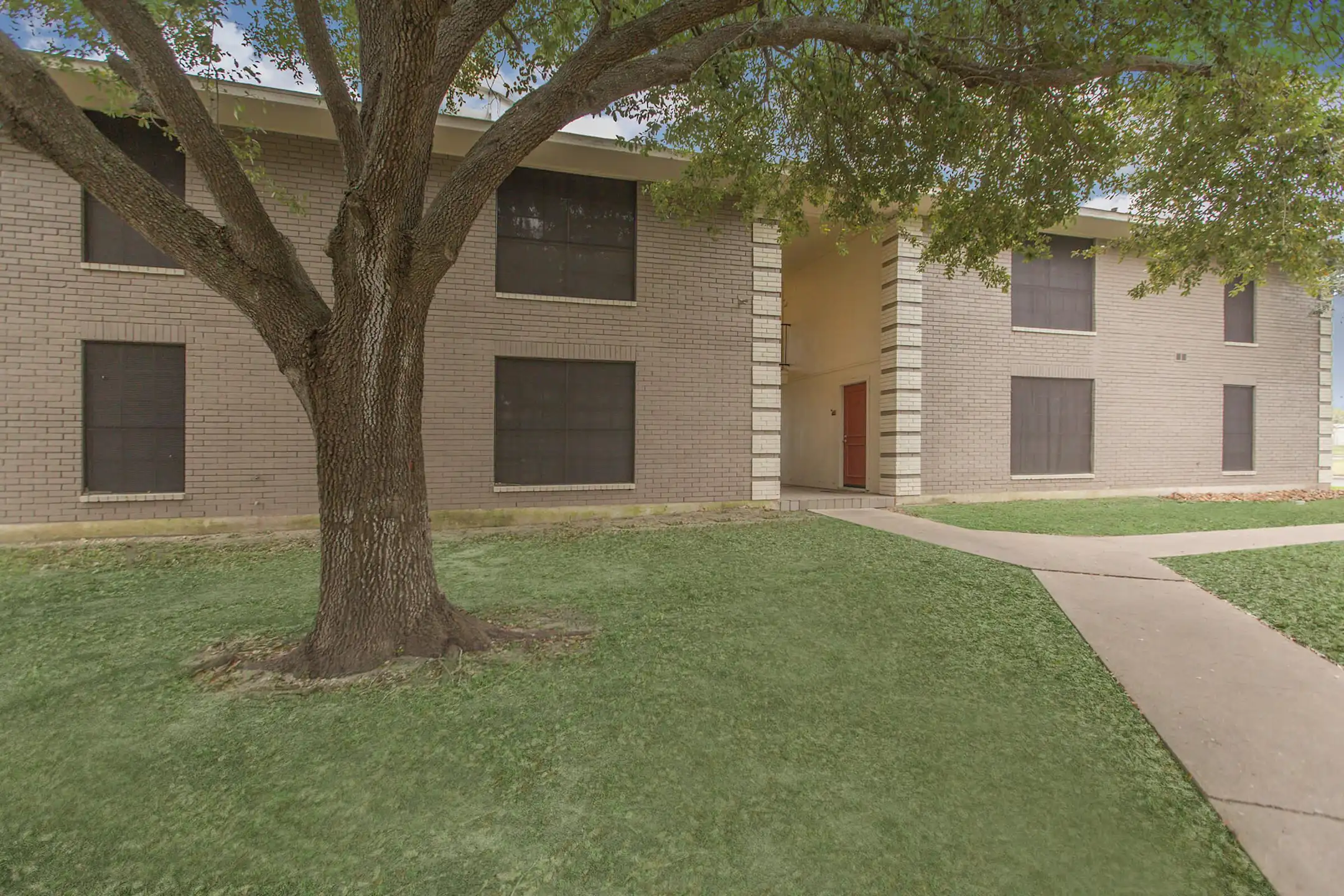 Building - Tower South - Beeville, TX