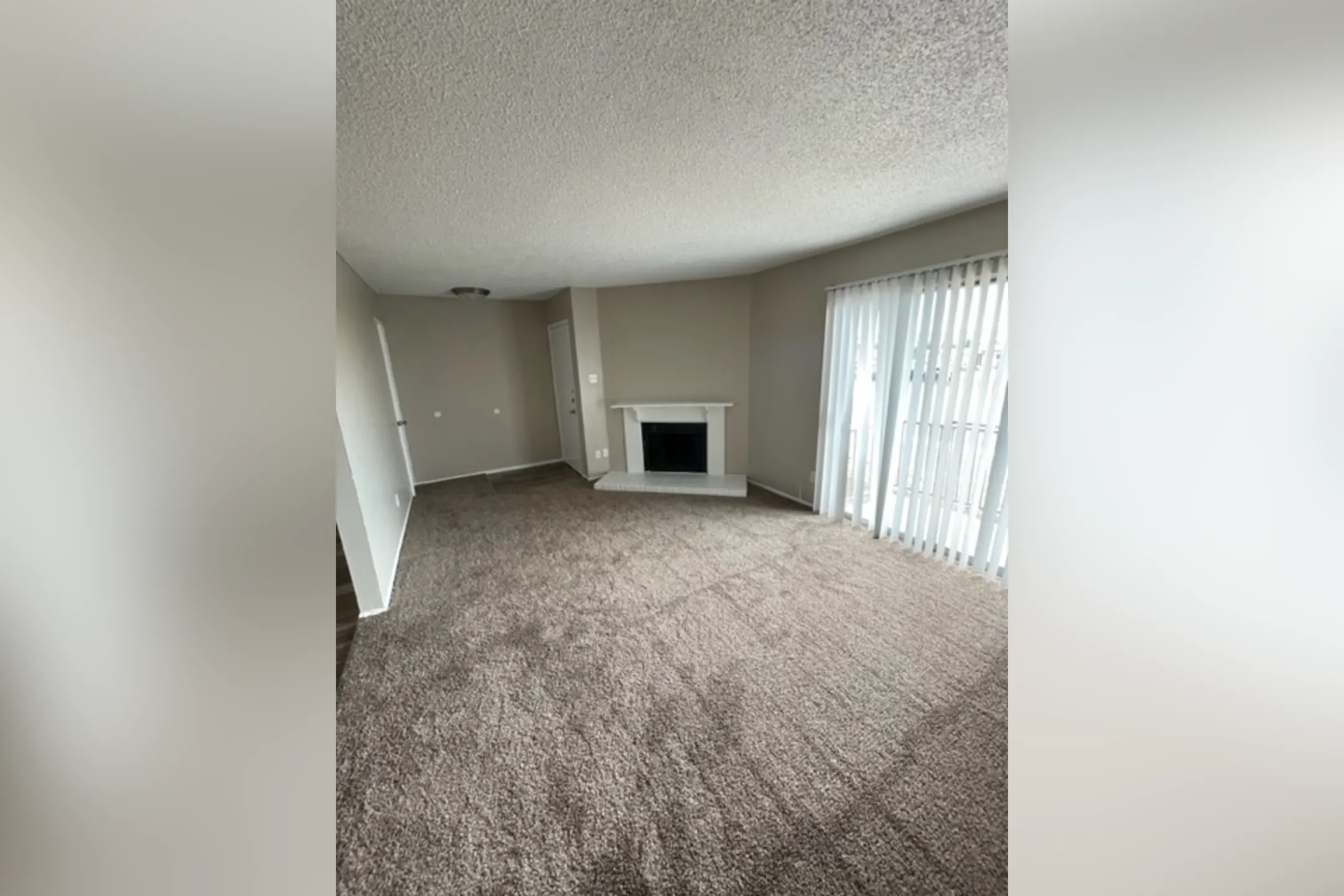 Celina Plaza Apartments El Paso, TX 79925