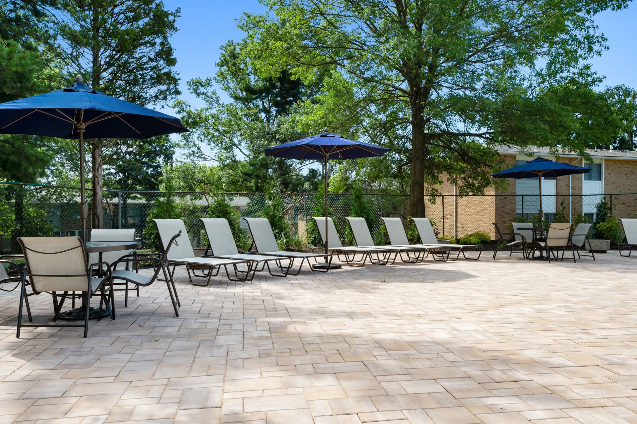 Patio / Deck - The Park at Franklin - Somerset, NJ
