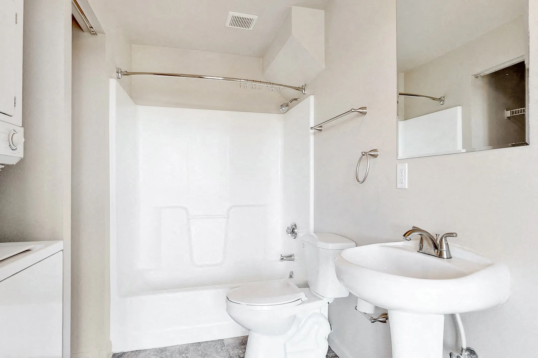 L15 Lofts - Omaha, NE