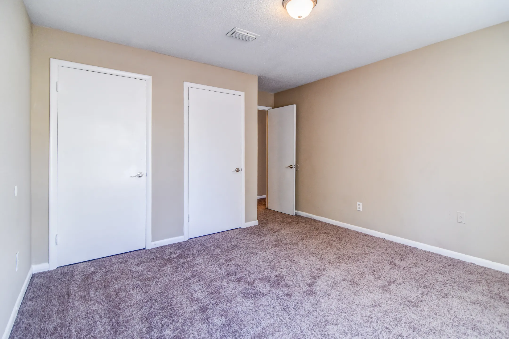 Park Place - 7514 Hogan Rd | Jacksonville, FL Apartments for Rent | Rent.