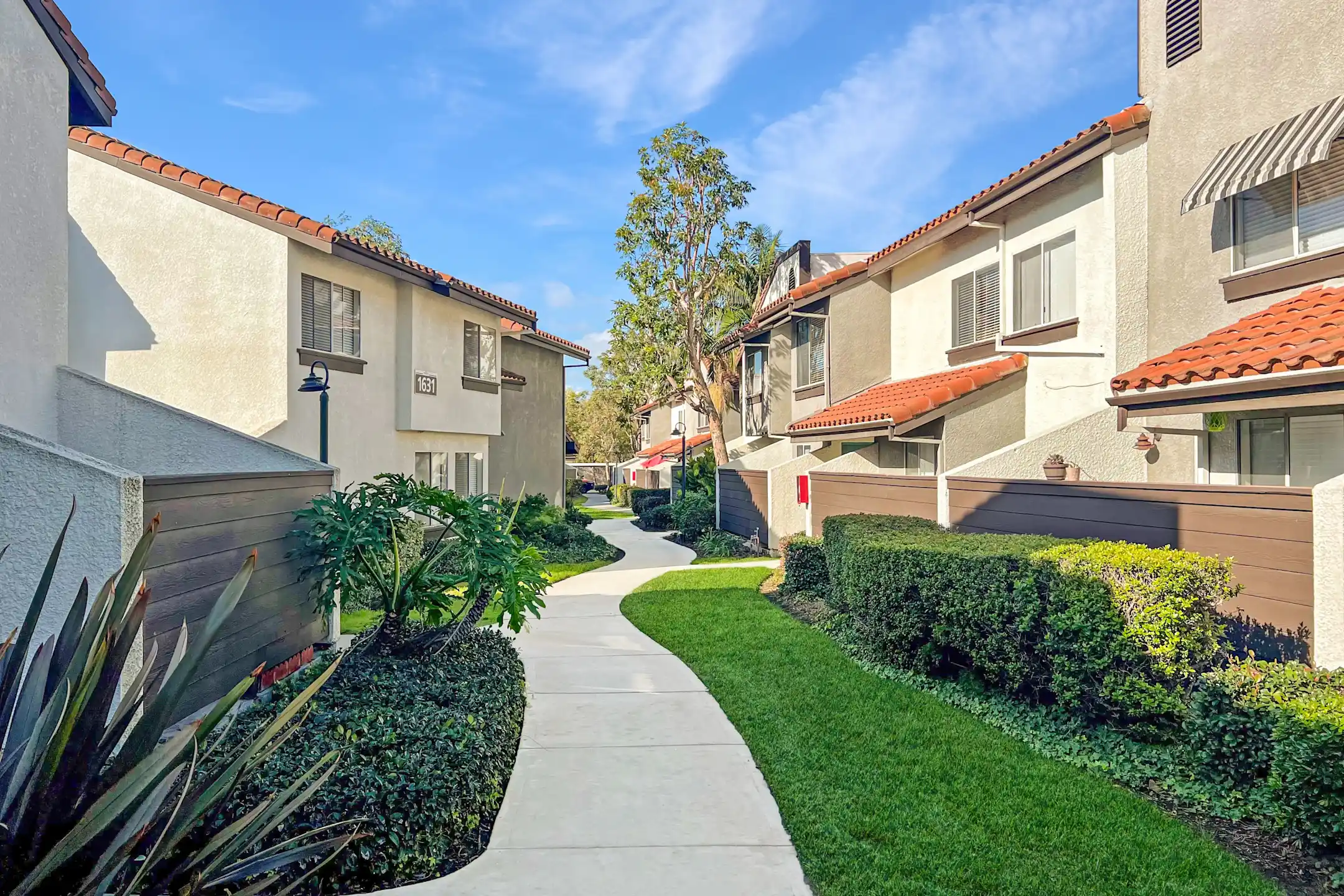 Portofino Townhomes 1625 Pacific Coast Hwy Harbor City, CA