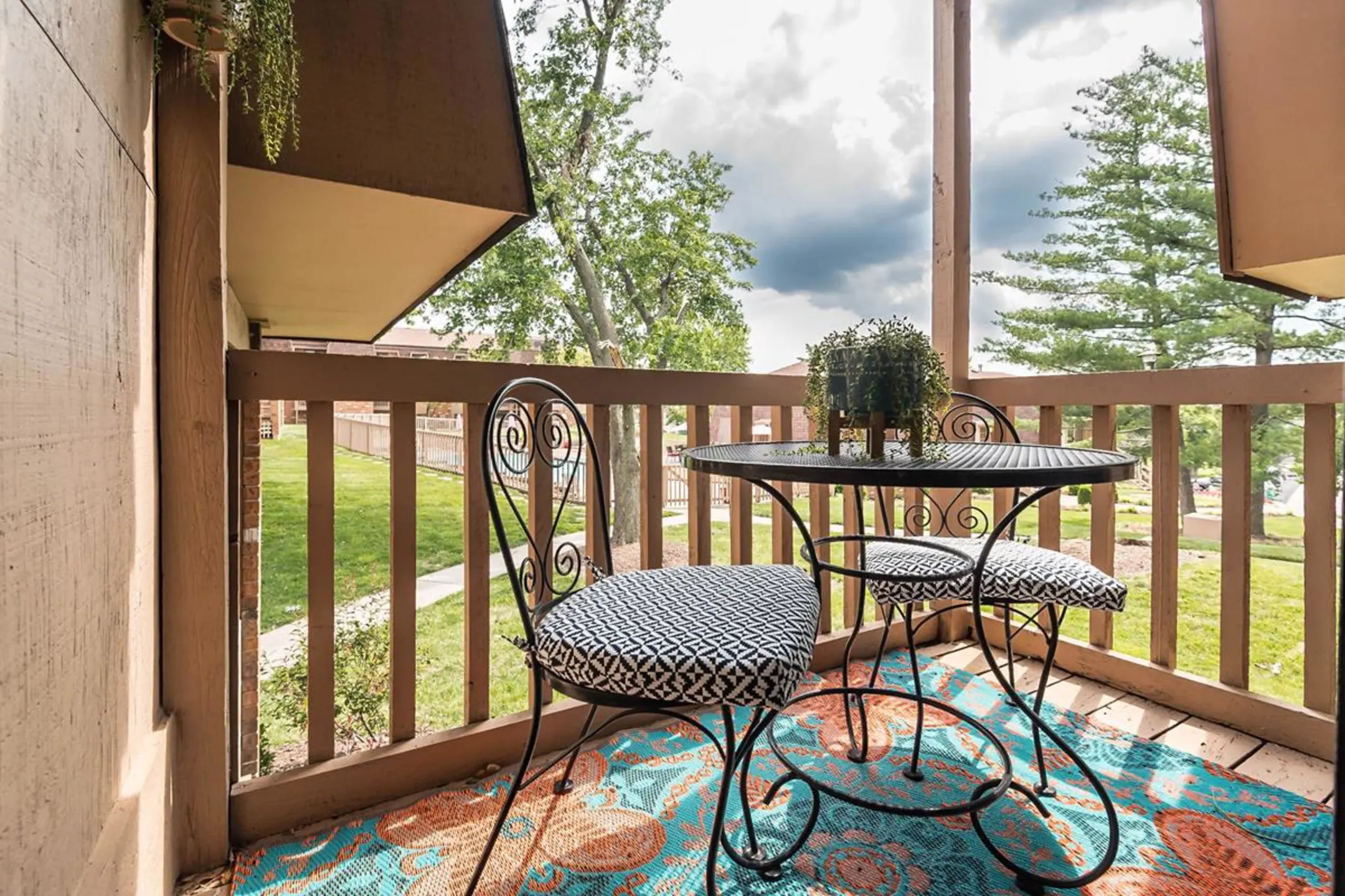 Patio / Deck - Maryland Park - Maryland Heights, MO
