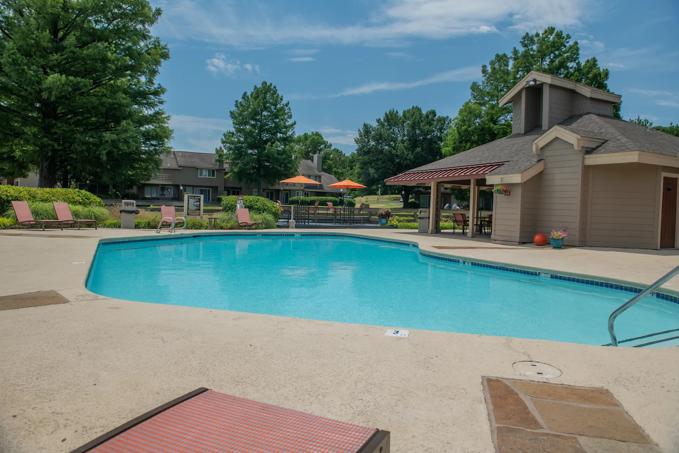 Sheridan Pond Apartments And Guest Suites 8130 S Lakewood Pl Tulsa