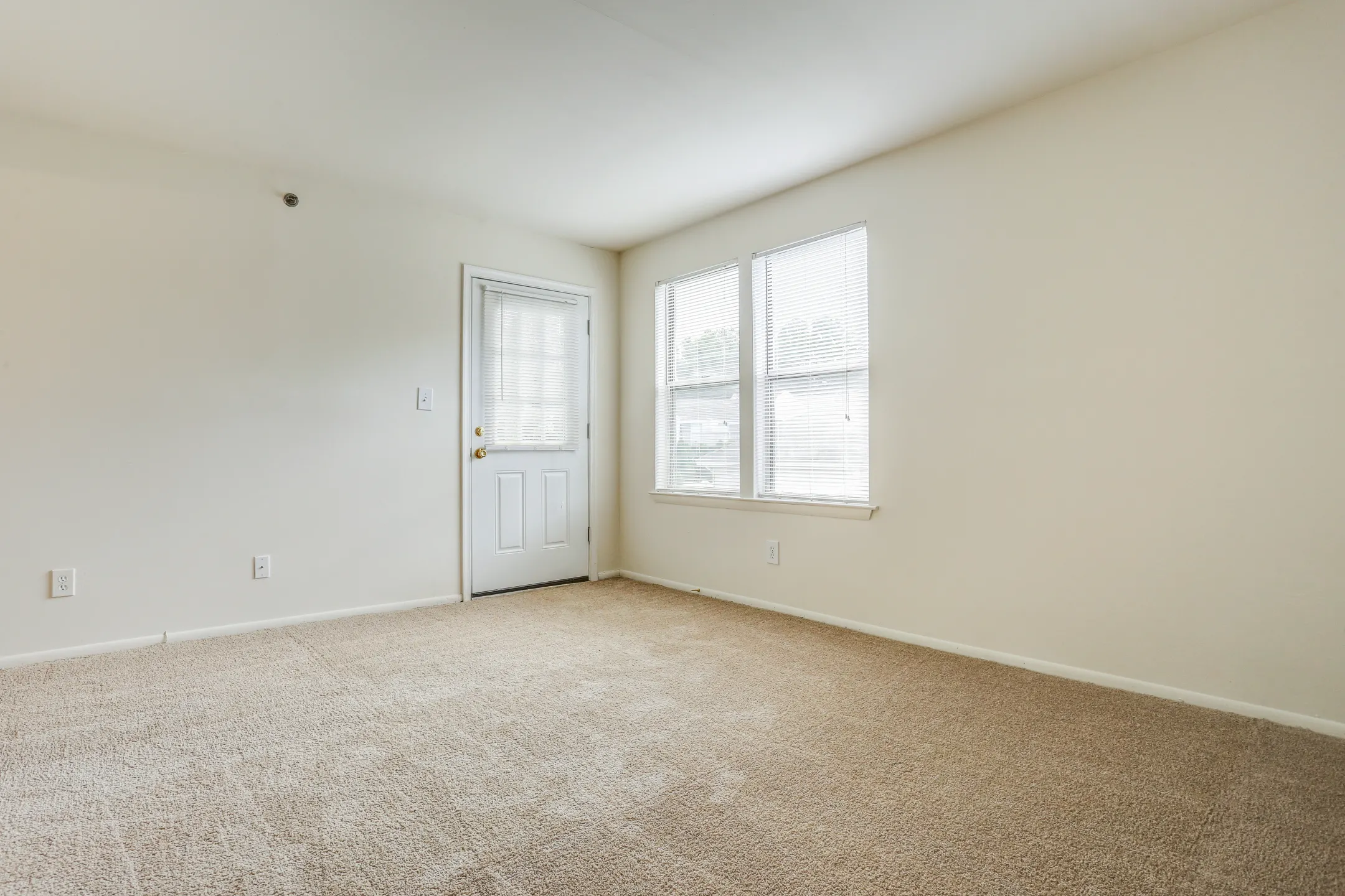 Arbor Pointe 4000 Dawnbrook Dr Wilmington, DE Apartments for Rent