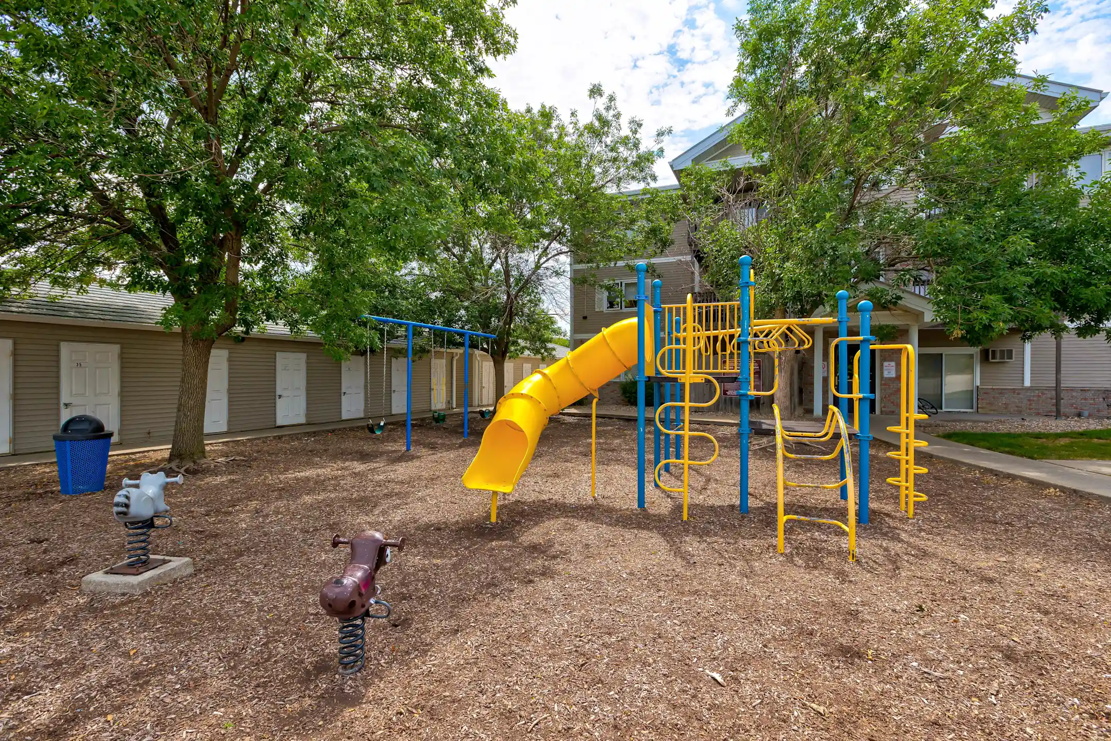 Oak Crossing Apartments Grimes, IA 50111