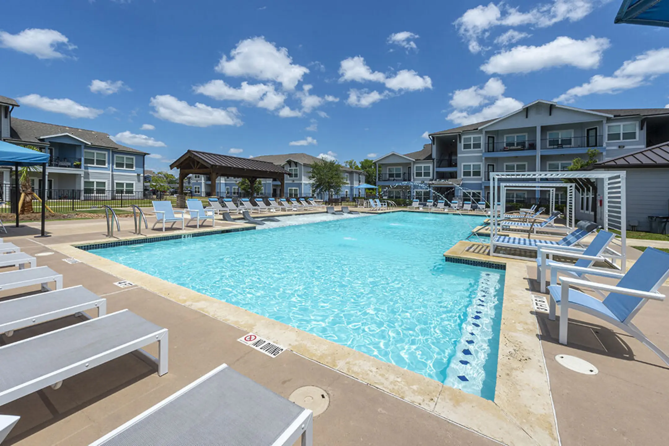 Brazos Crossing Apartments Richwood, TX 77531