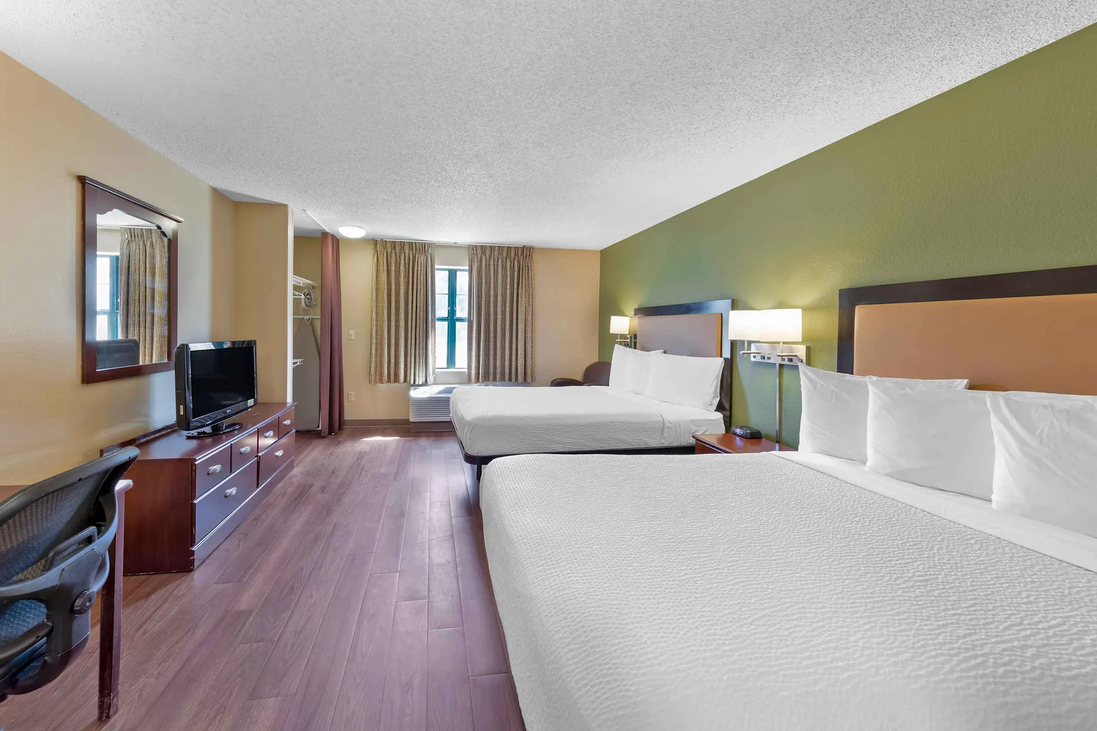 Living Room - Furnished Studio - Houston - The Woodlands - Spring, TX