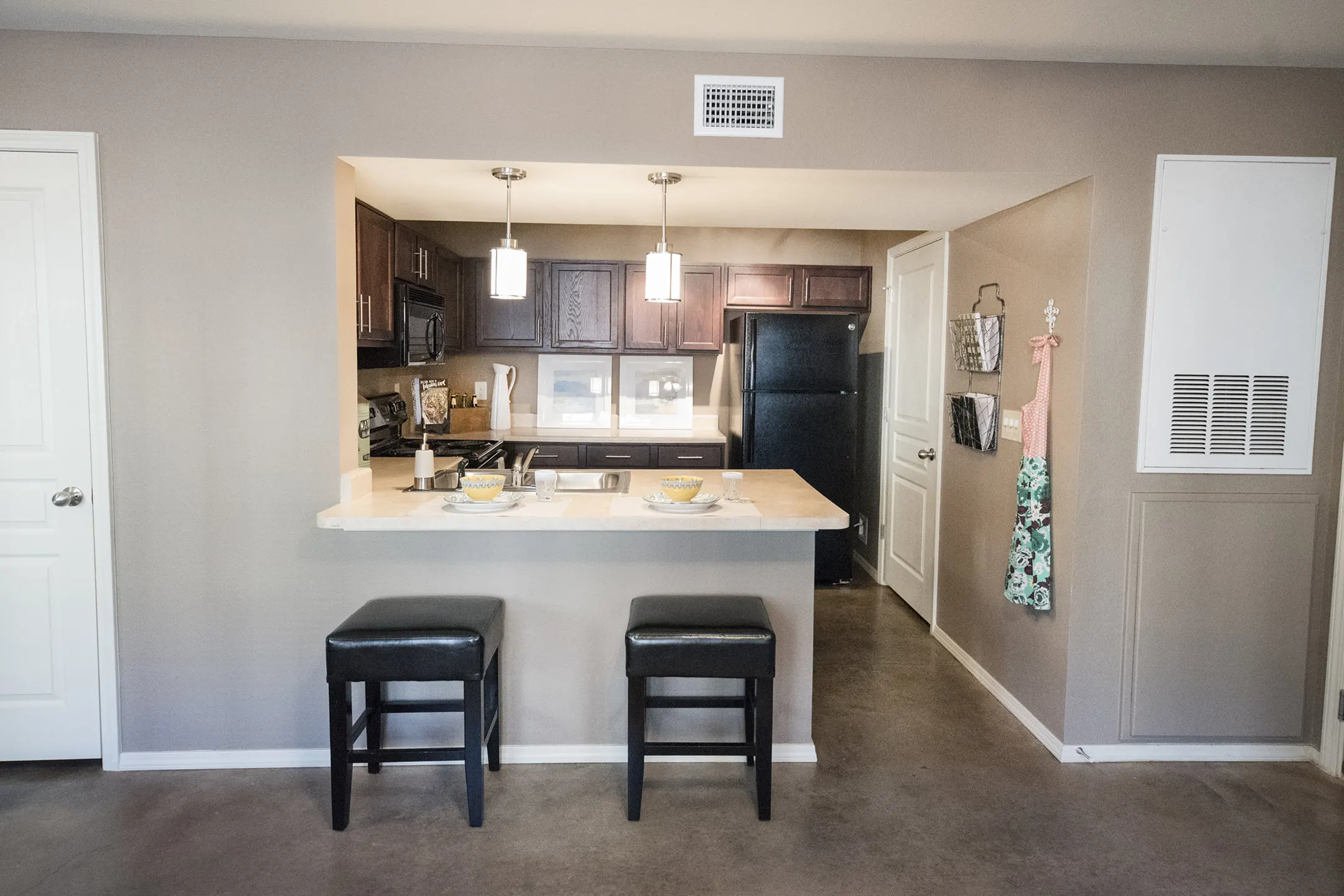 Kitchen - Centerstone Apartments - Conway, AR