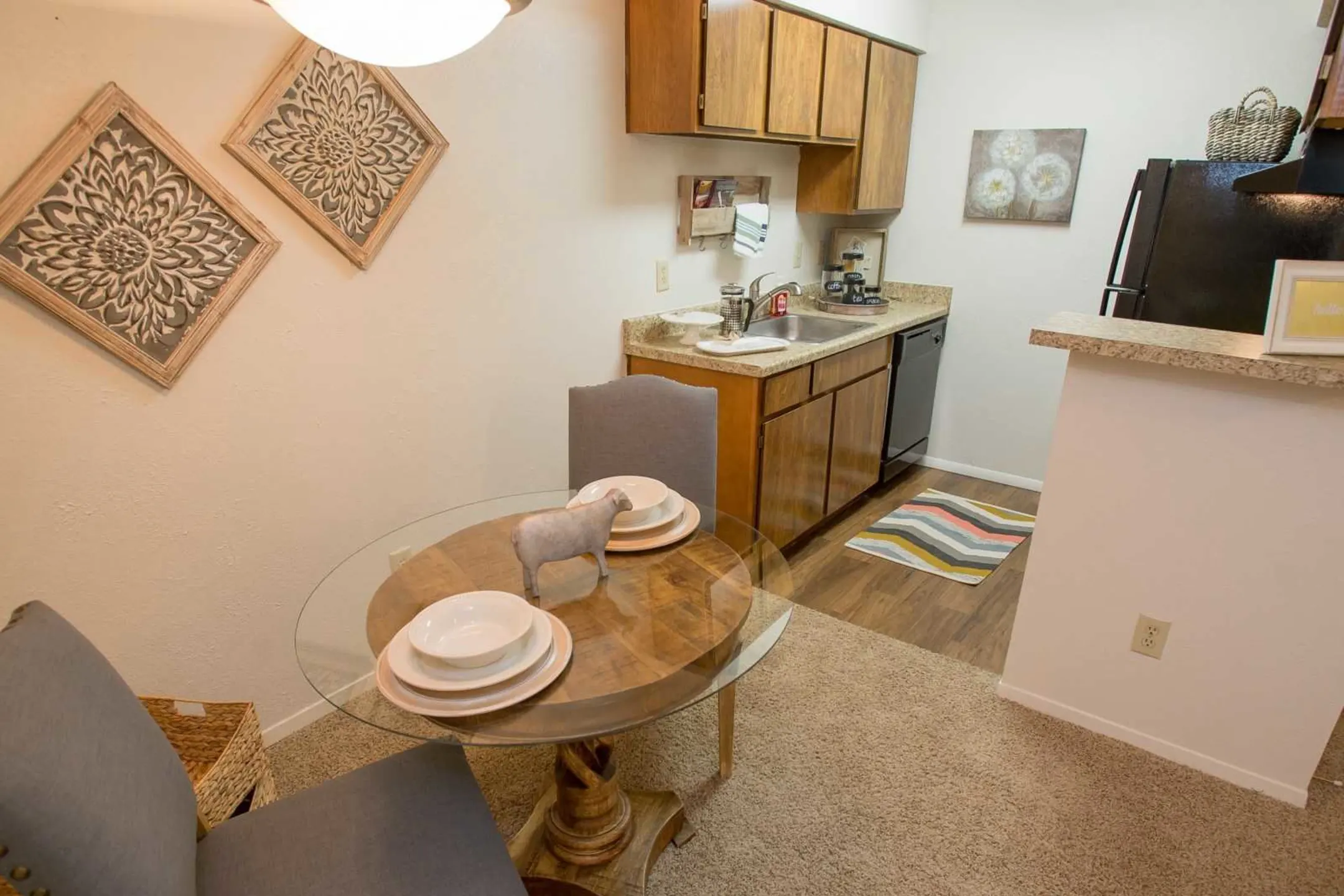 Dining Room - Cimarron Pointe - Oklahoma City, OK