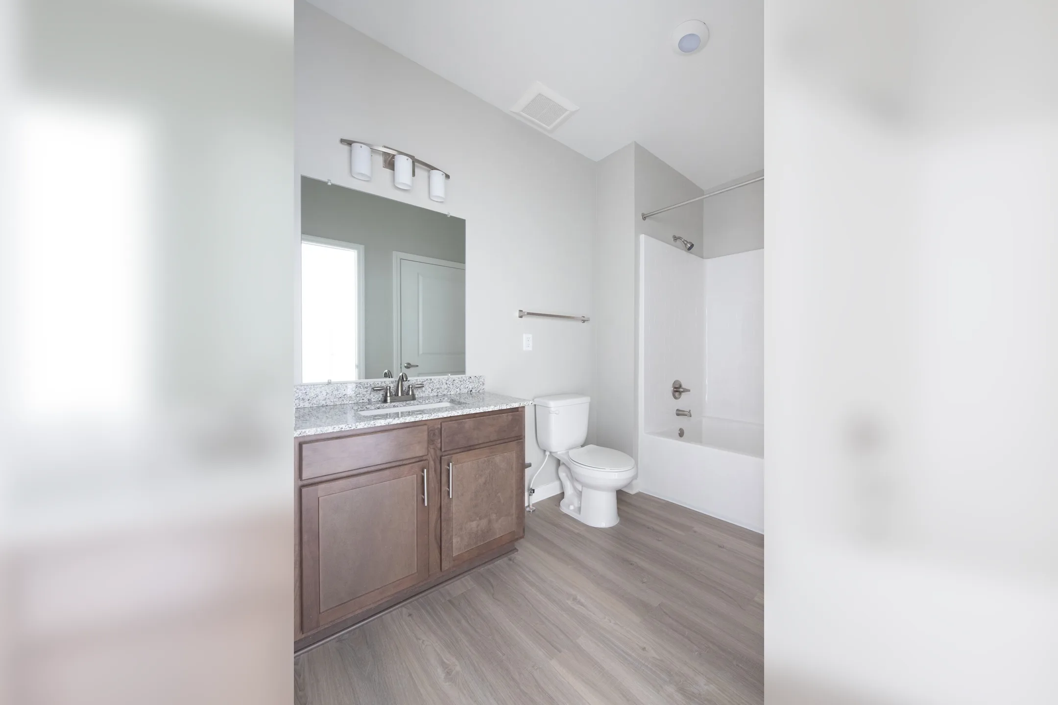 Freedom Flats Apartments Charlotte, NC 28208