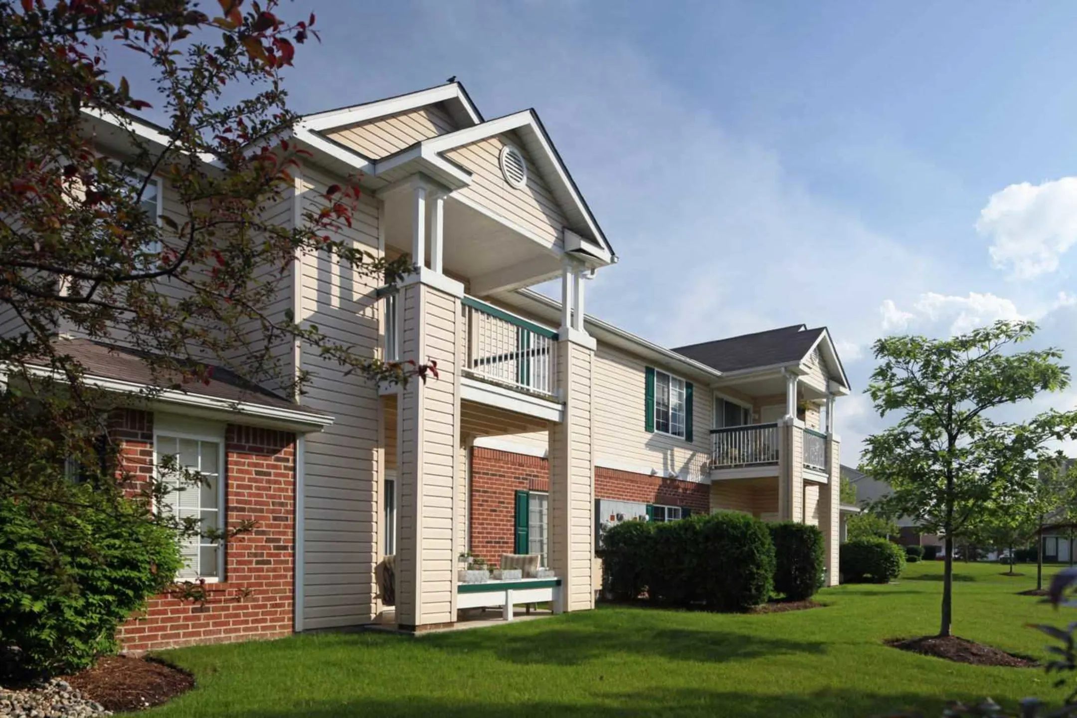 Windsor Oaks Apartment Homes Apartments - Fort Wayne, IN 46835