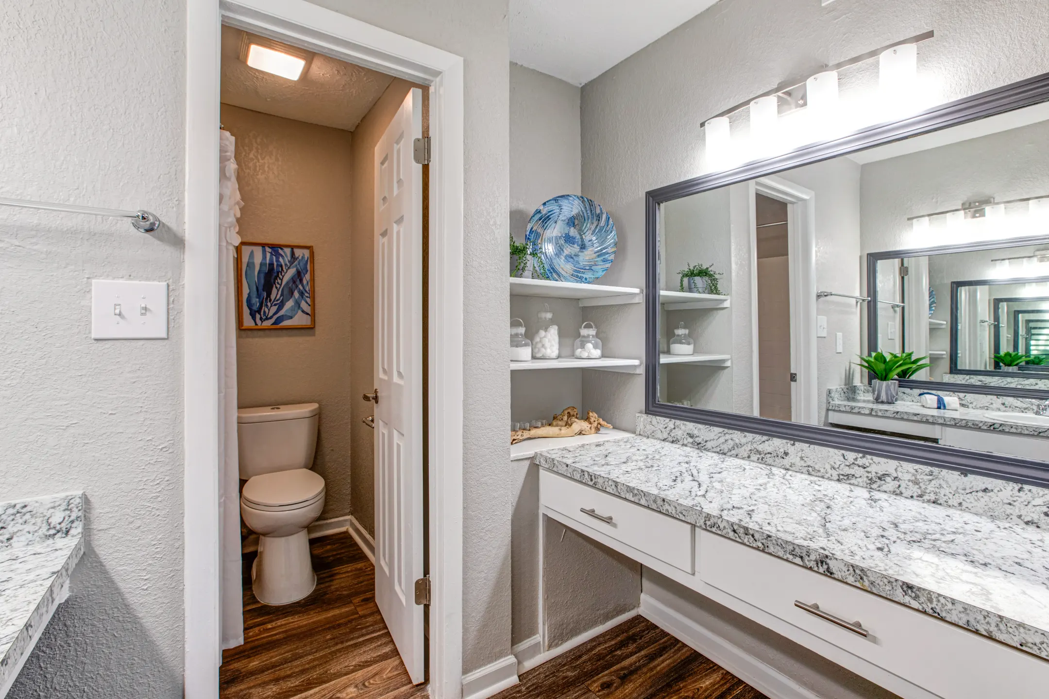 Glen Hollow Apartments Decatur, GA 30034