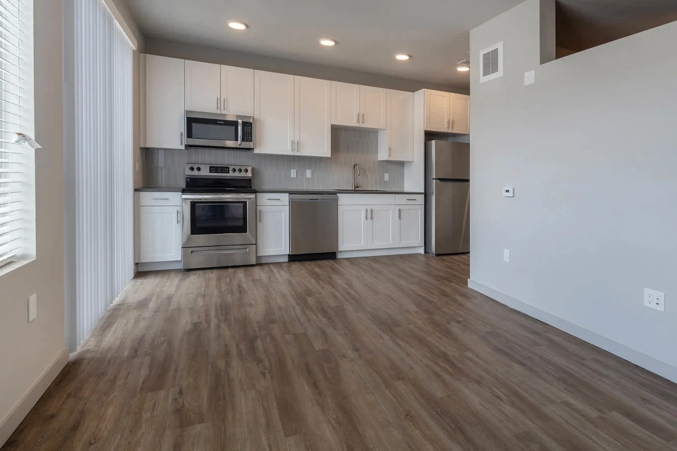 Savanna Nine Mile - 2870 Arapahoe Road | Erie, CO Apartments for Rent ...