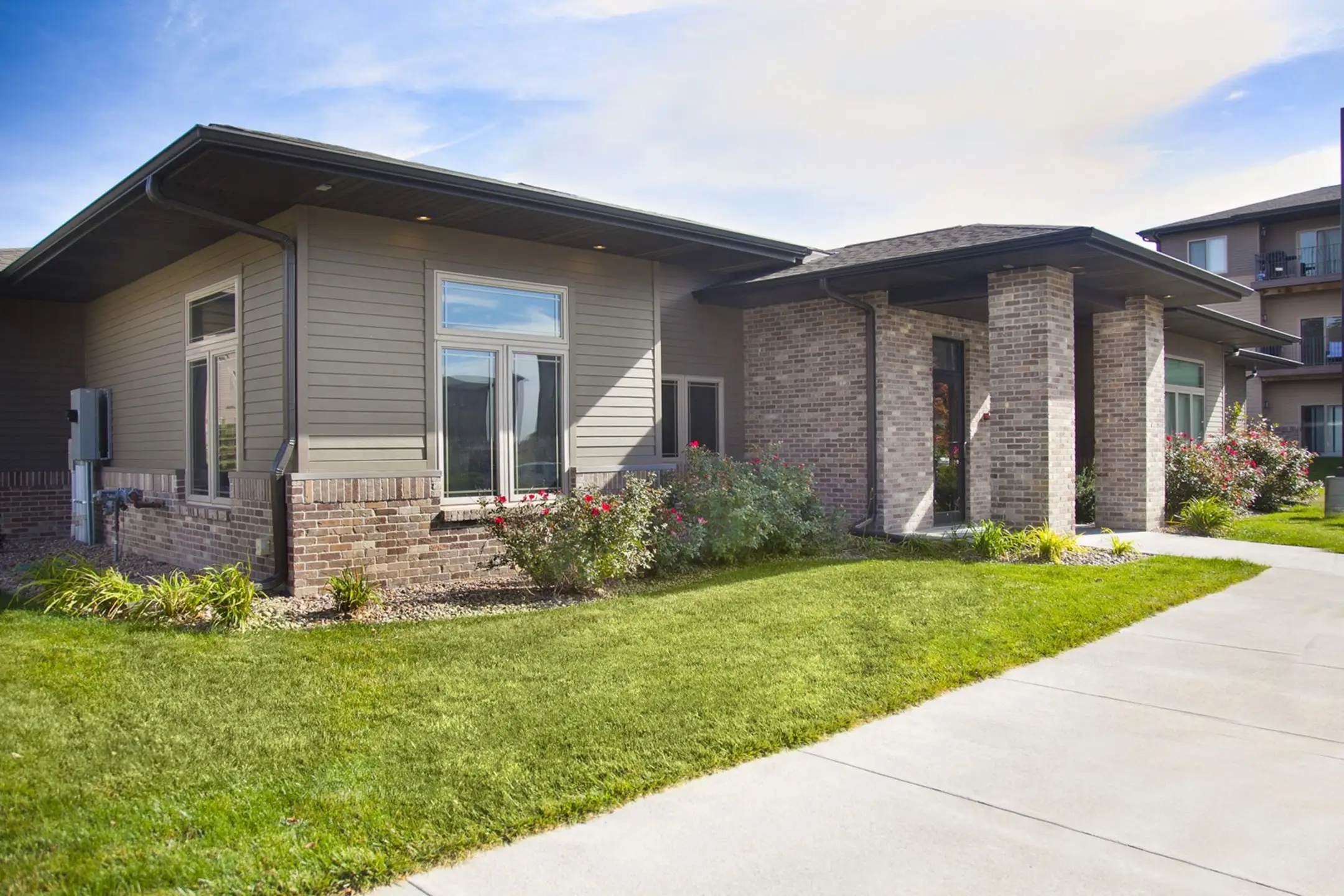 The Sterling Apartments at Kearney 820 W 56th St Kearney, NE