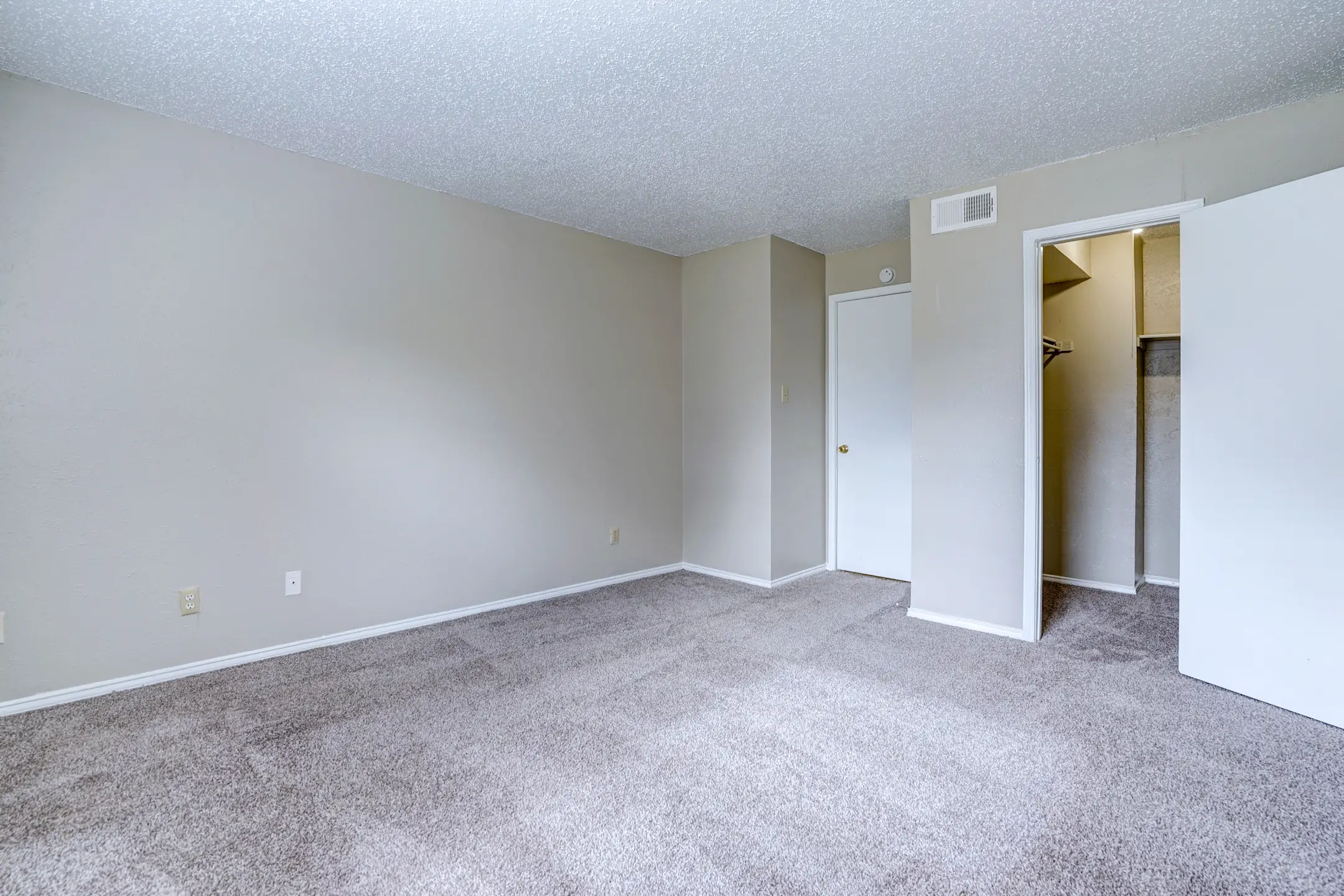 Estelle Creek North Apartments Irving, TX 75038