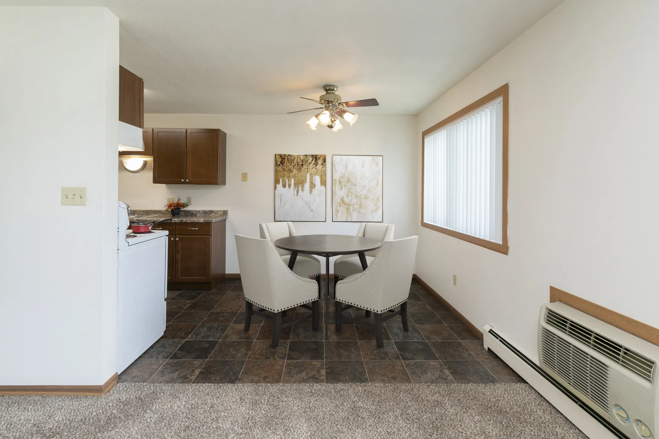Dining Room - Luxford Court Apartment Community - Fargo, ND