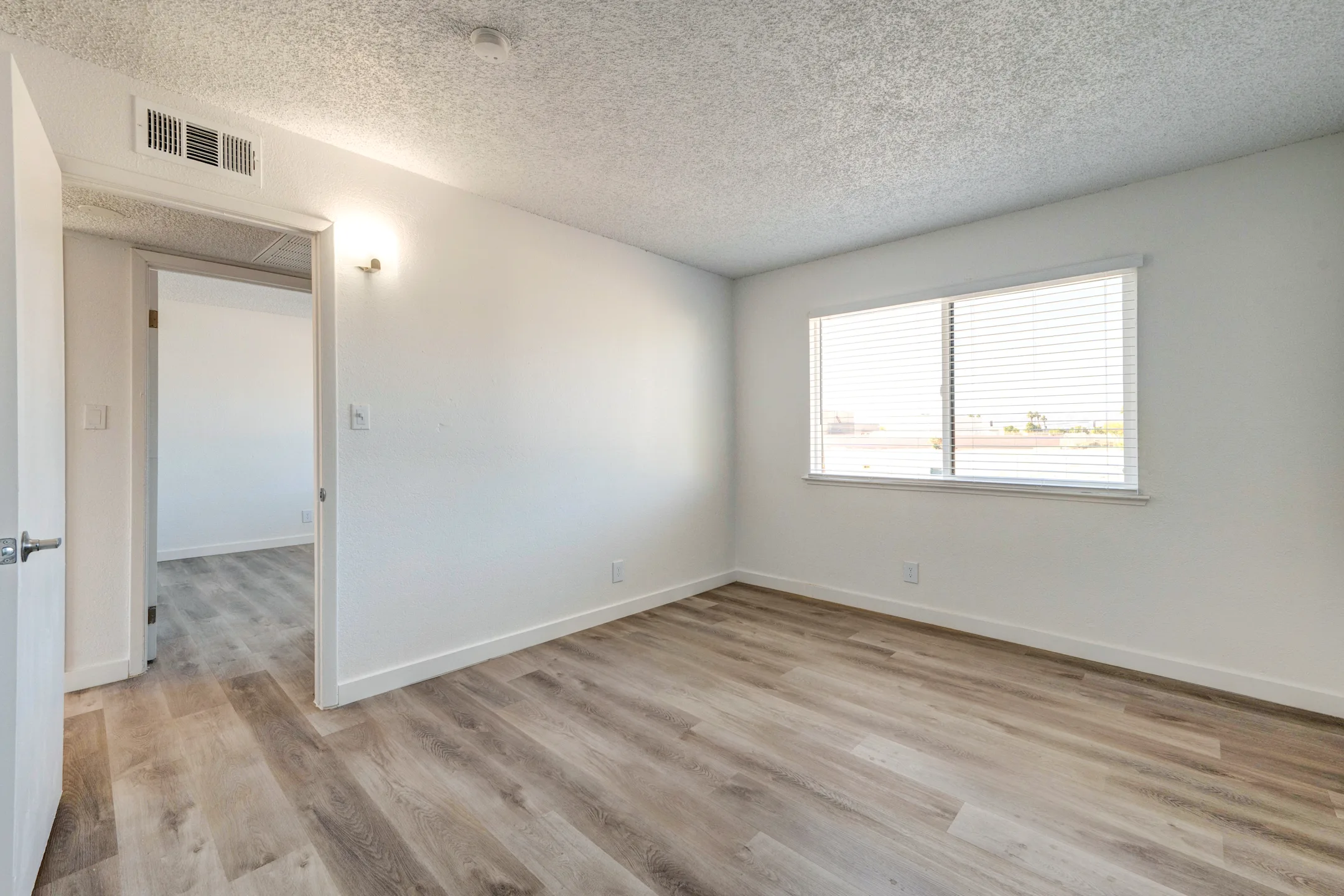 La Posada Apartments 2200 Carter Cir Las Vegas, NV Apartments for