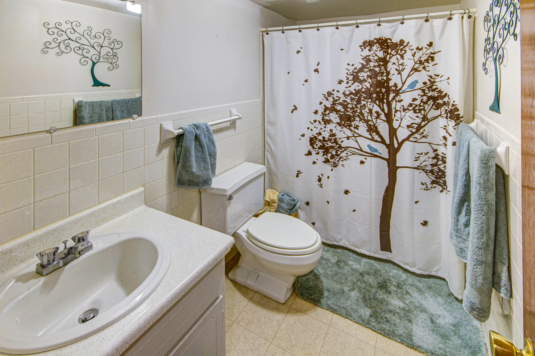 Heritage Apartments 1600 E Hillside Dr Bloomington, IN Apartments