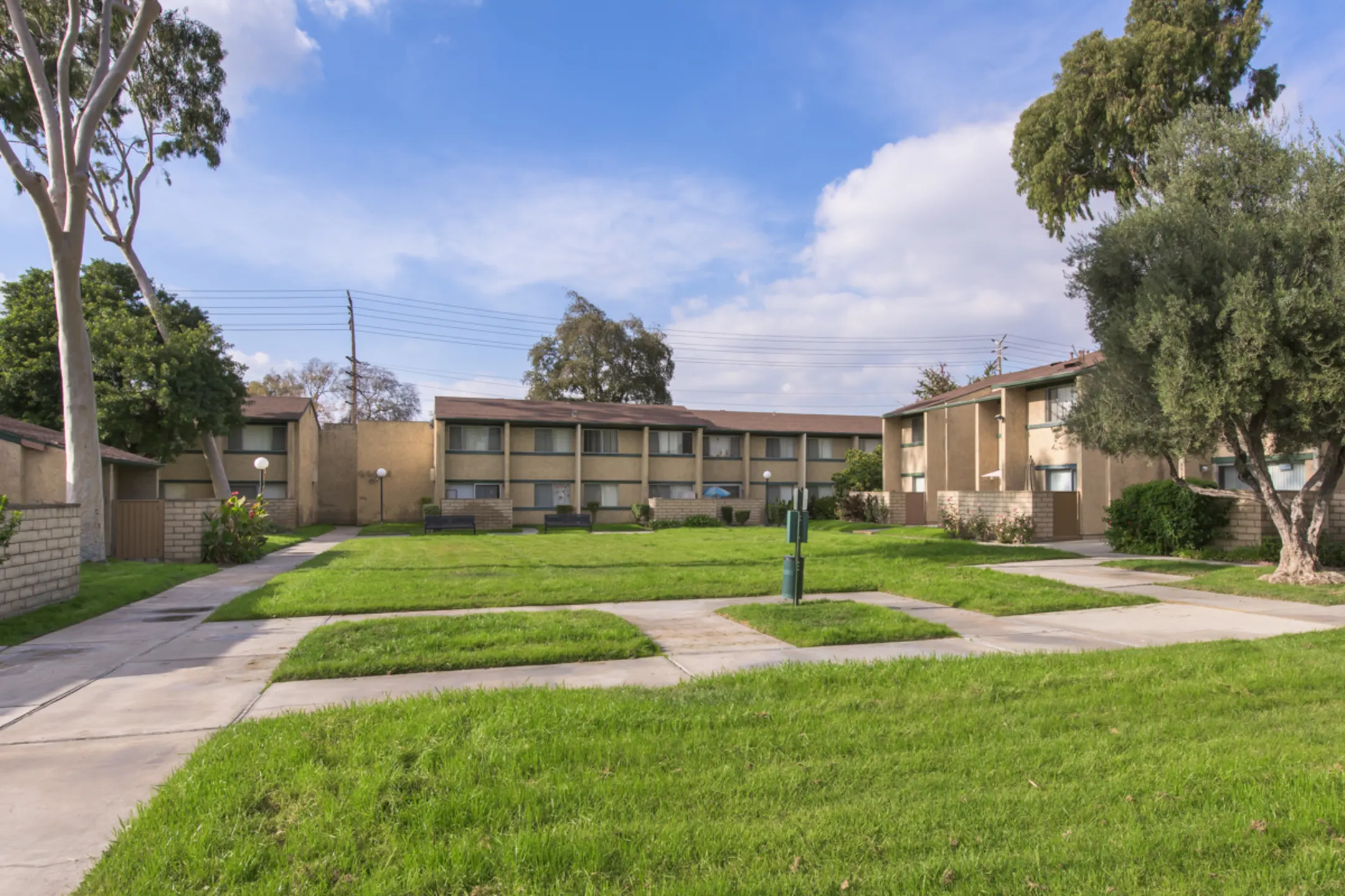 Placita Park - 9353 Pioneer Blvd | Santa Fe Springs, CA Apartments for ...