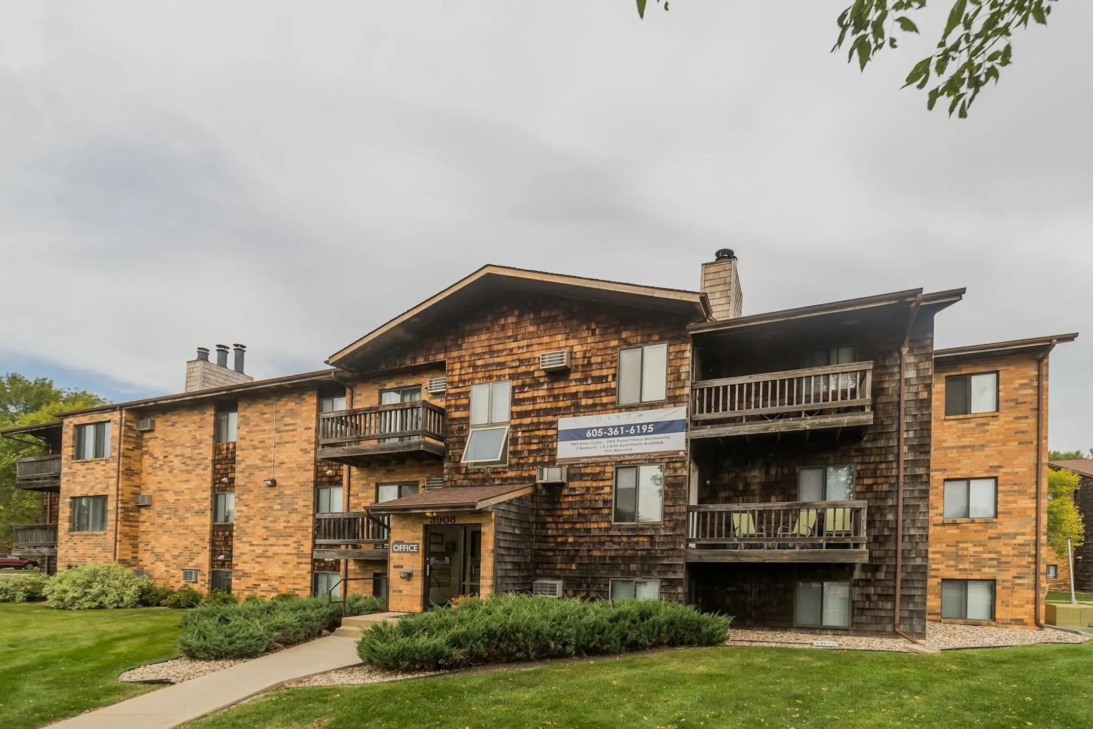 Oxbow Estates Apartments Sioux Falls, SD 57106