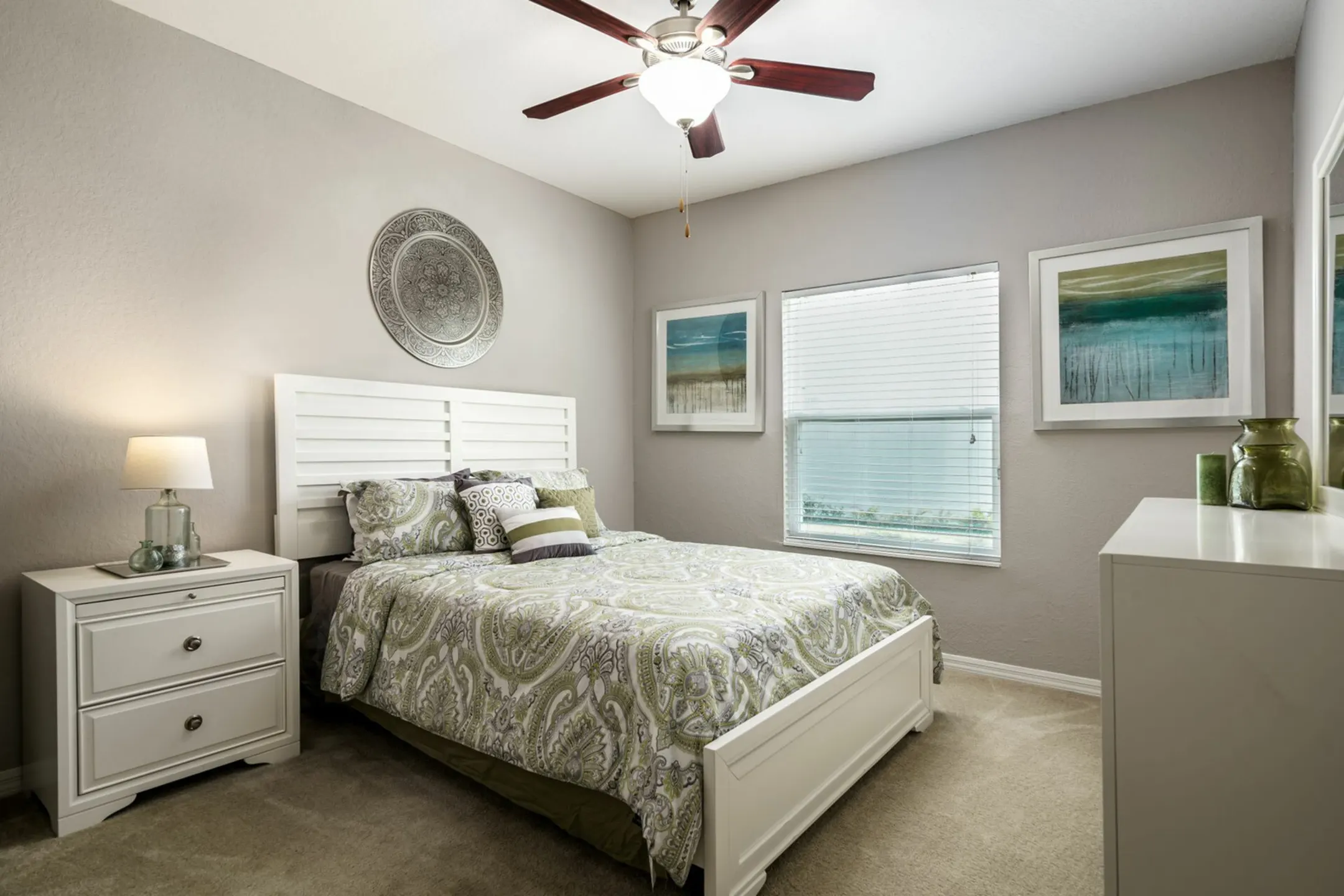 Bedroom - Oviedo Grove Apartments - Oviedo, FL