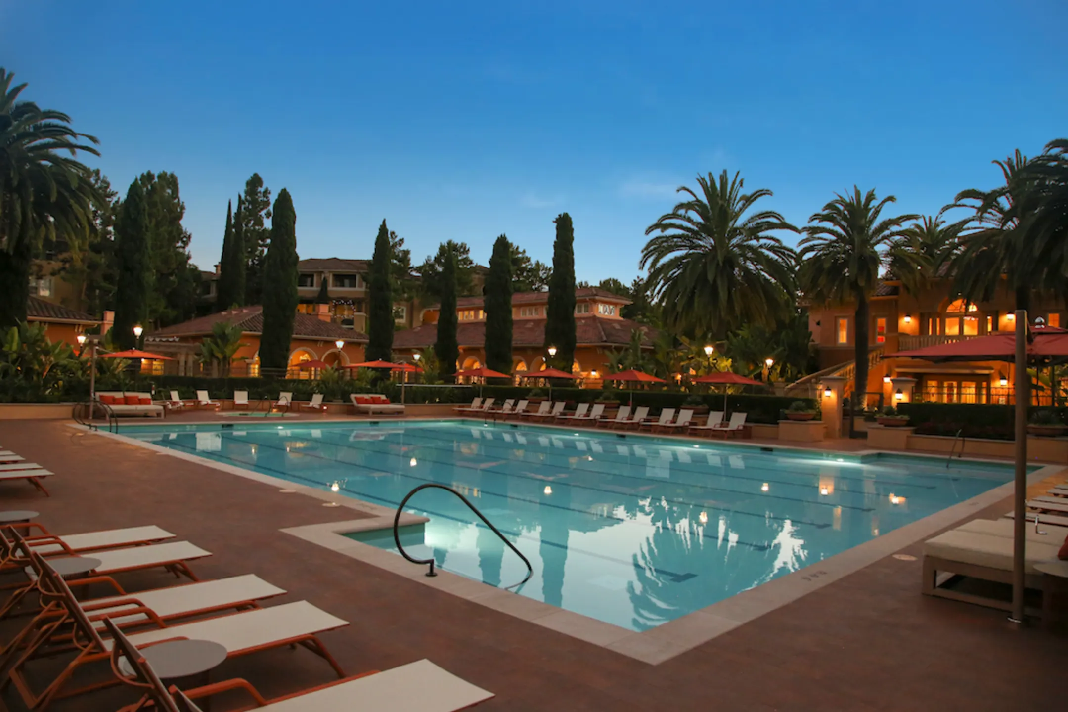 Newport Bluffs Apartments Newport Beach, CA 92660