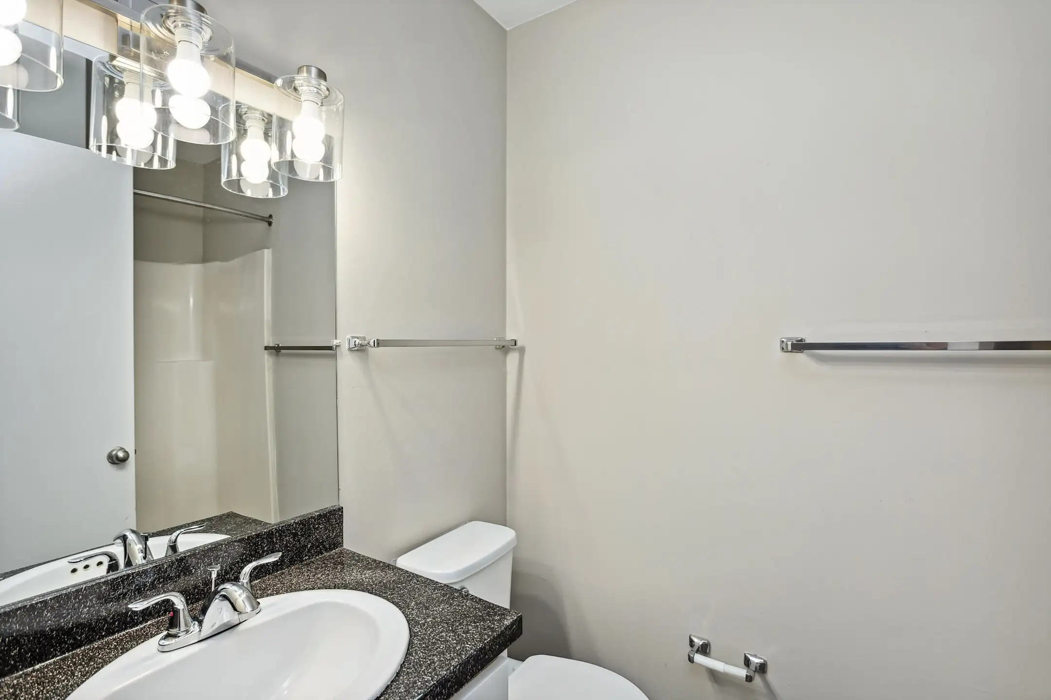 The Point at Beaufont 6839 Carnation St Richmond, VA Apartments for