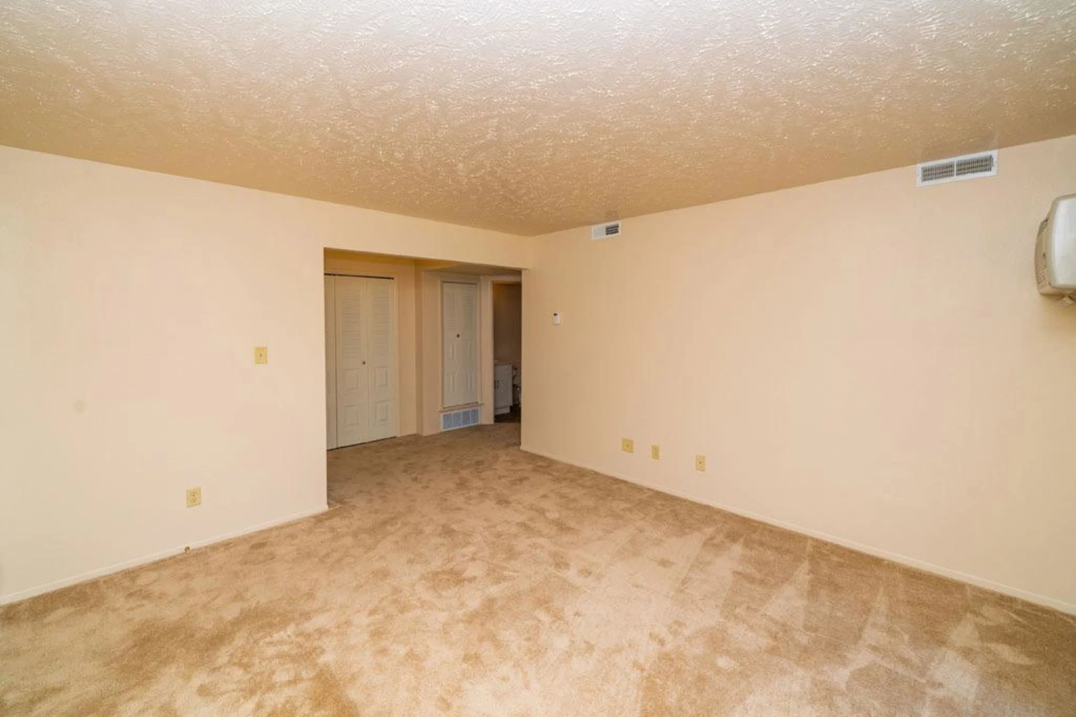 Old Farm Apartments Apartments Elkhart, IN 46517