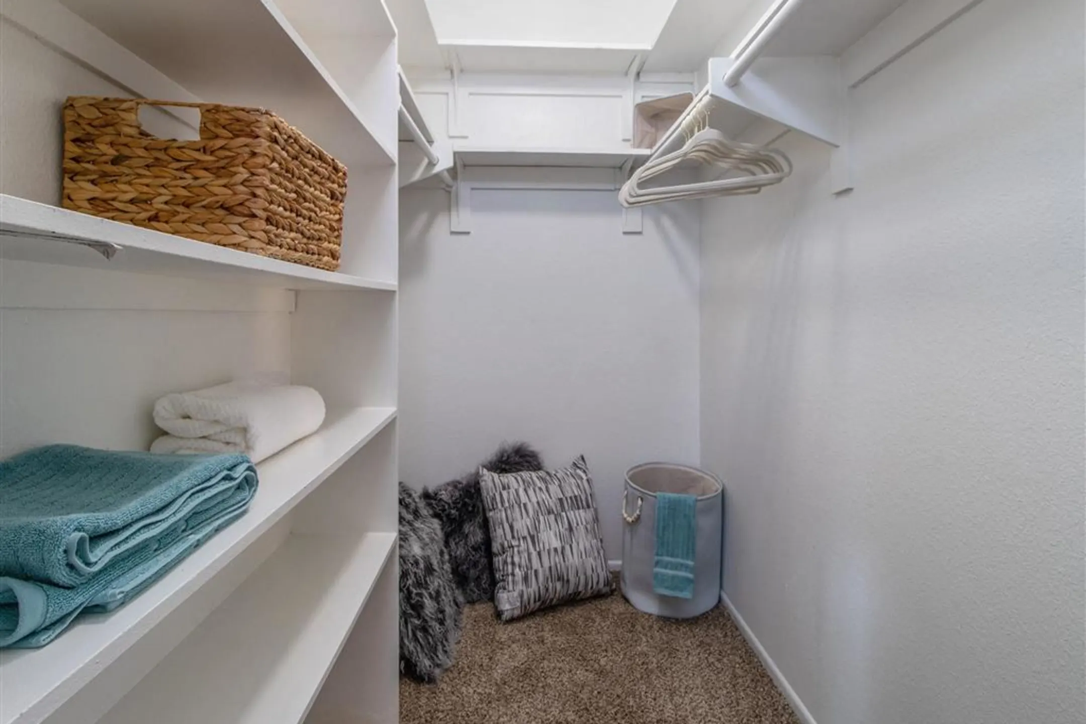 Zen Diamond Active Senior Apartments Apartments Hemet, CA 92543