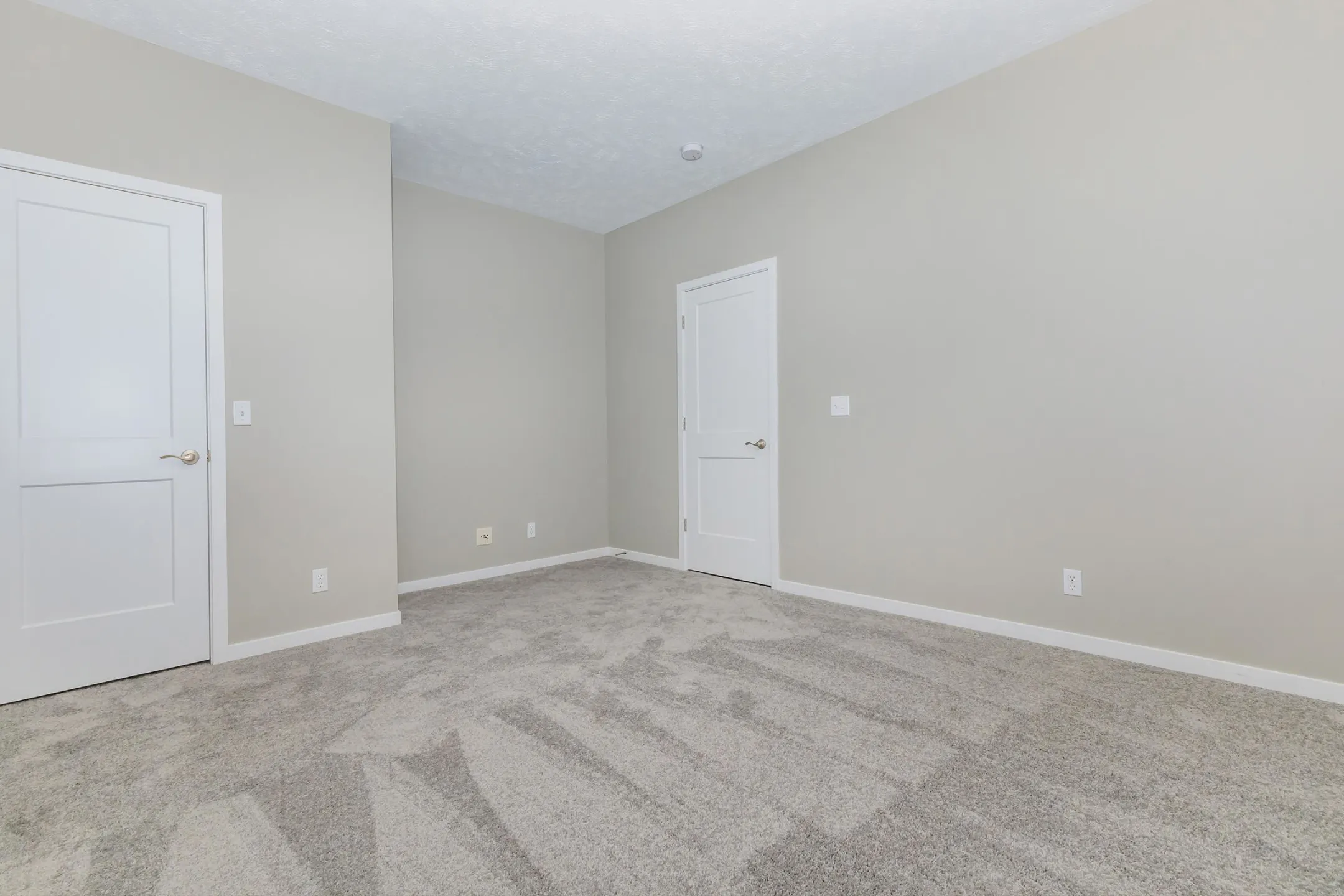 Springhill Ridge Apartments Omaha, NE 68136