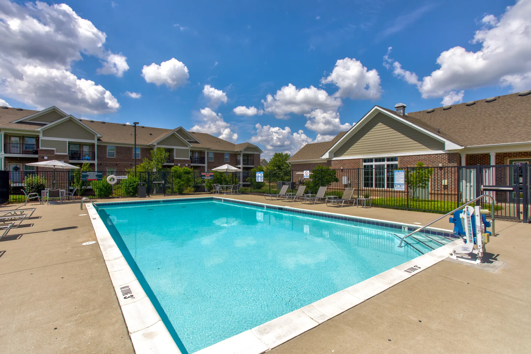 The Residences of Gallatin Apartments Gallatin, TN 37066