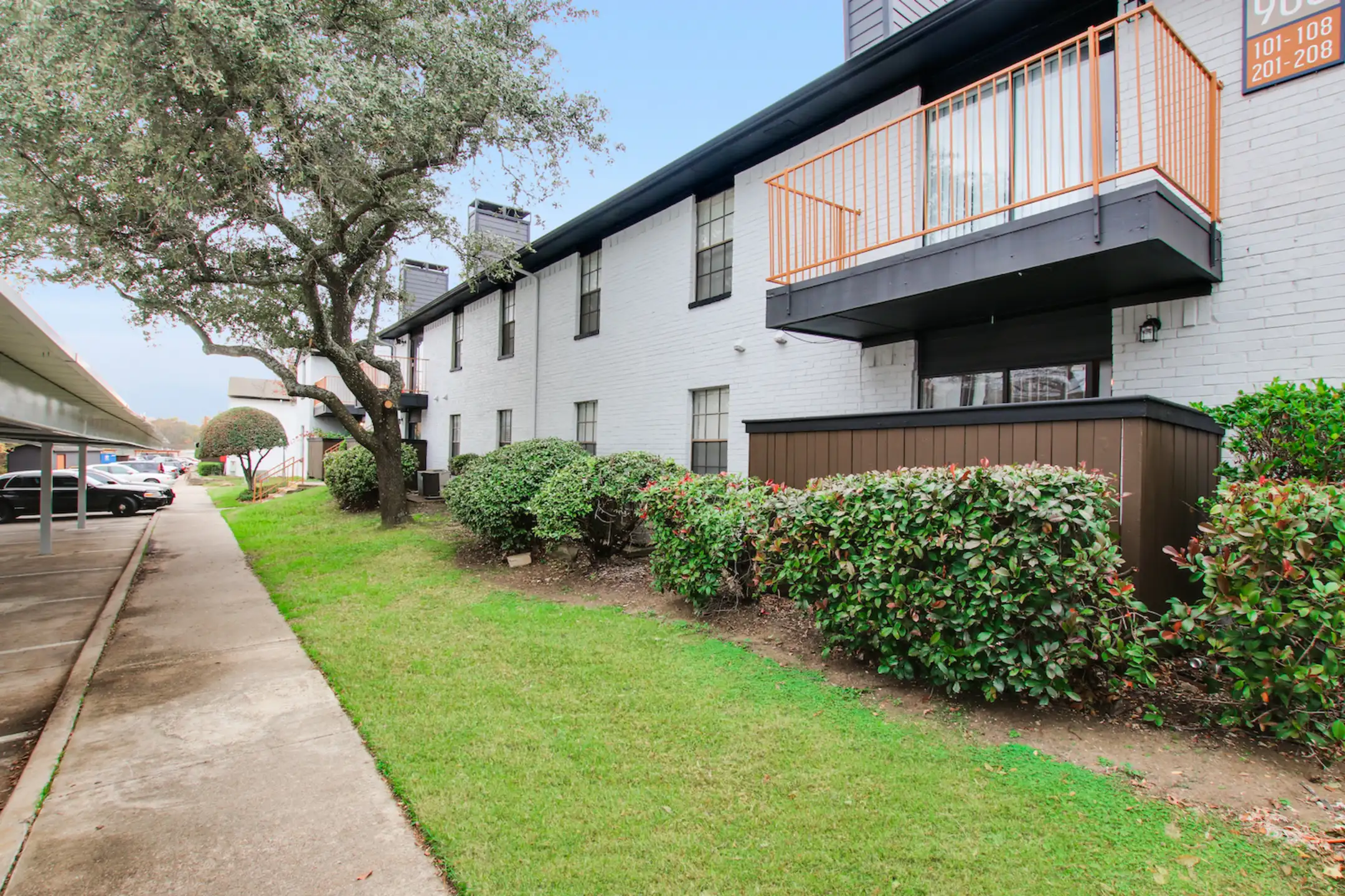 Lockhart Apartments 933 W Cartwright Rd Mesquite, TX Apartments for