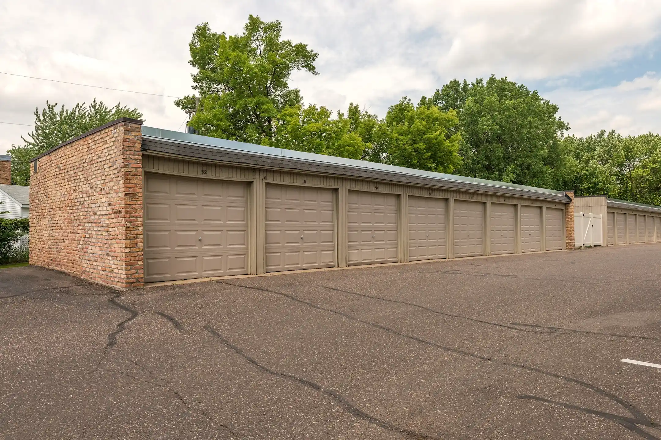 Windsor South Apartments 2280 Silver Lane New Brighton, MN