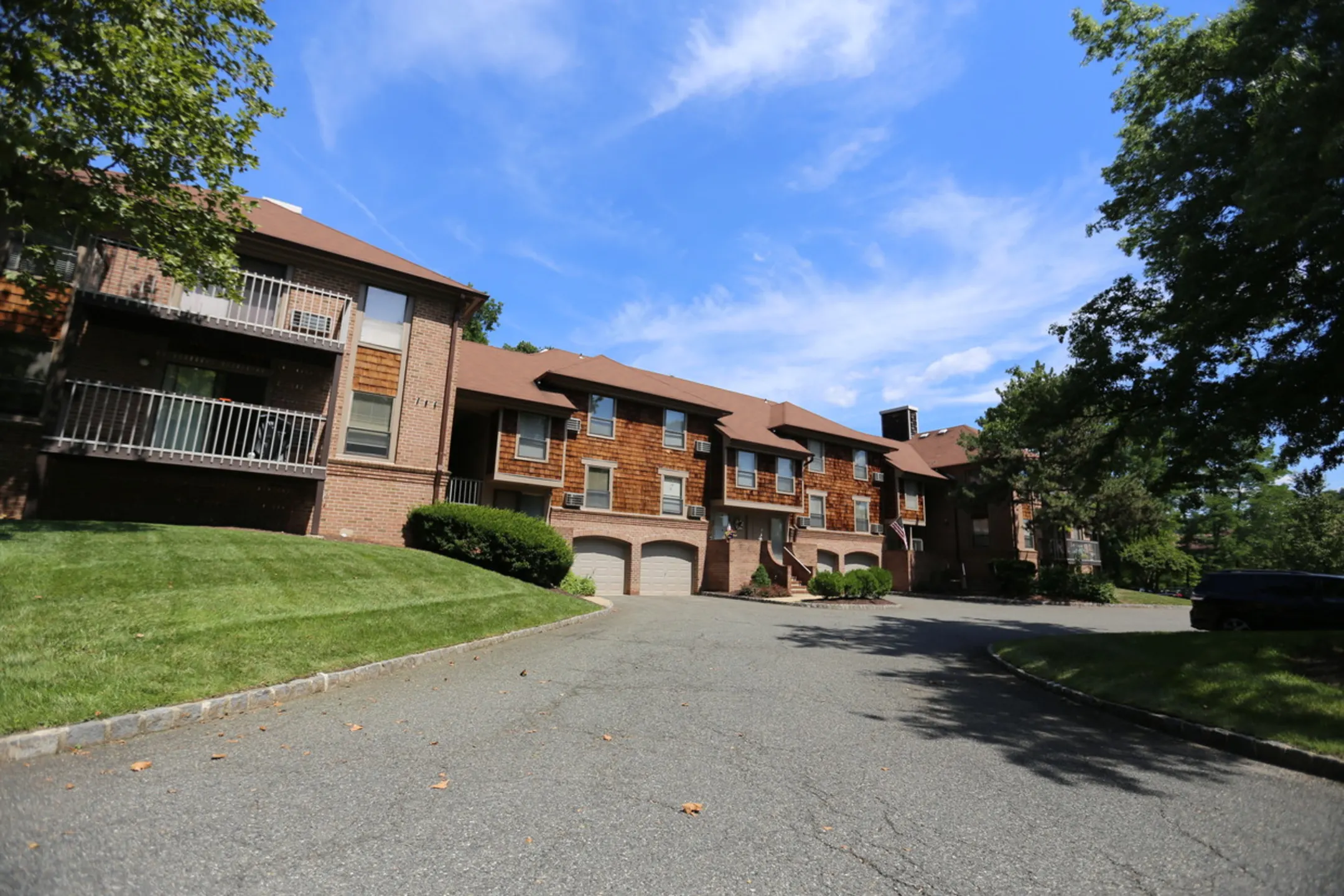 Everly Roseland 26g Nobhill Roseland, NJ Apartments for Rent Rent.