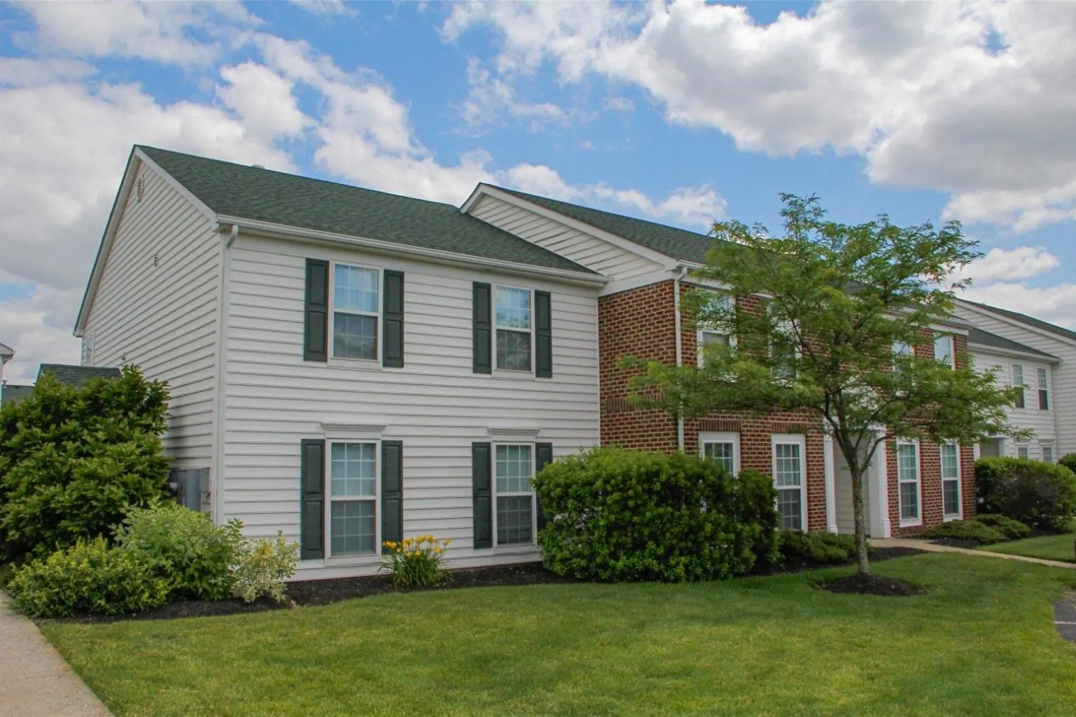 Eastpointe Lakes Apartments Blacklick, OH 43004