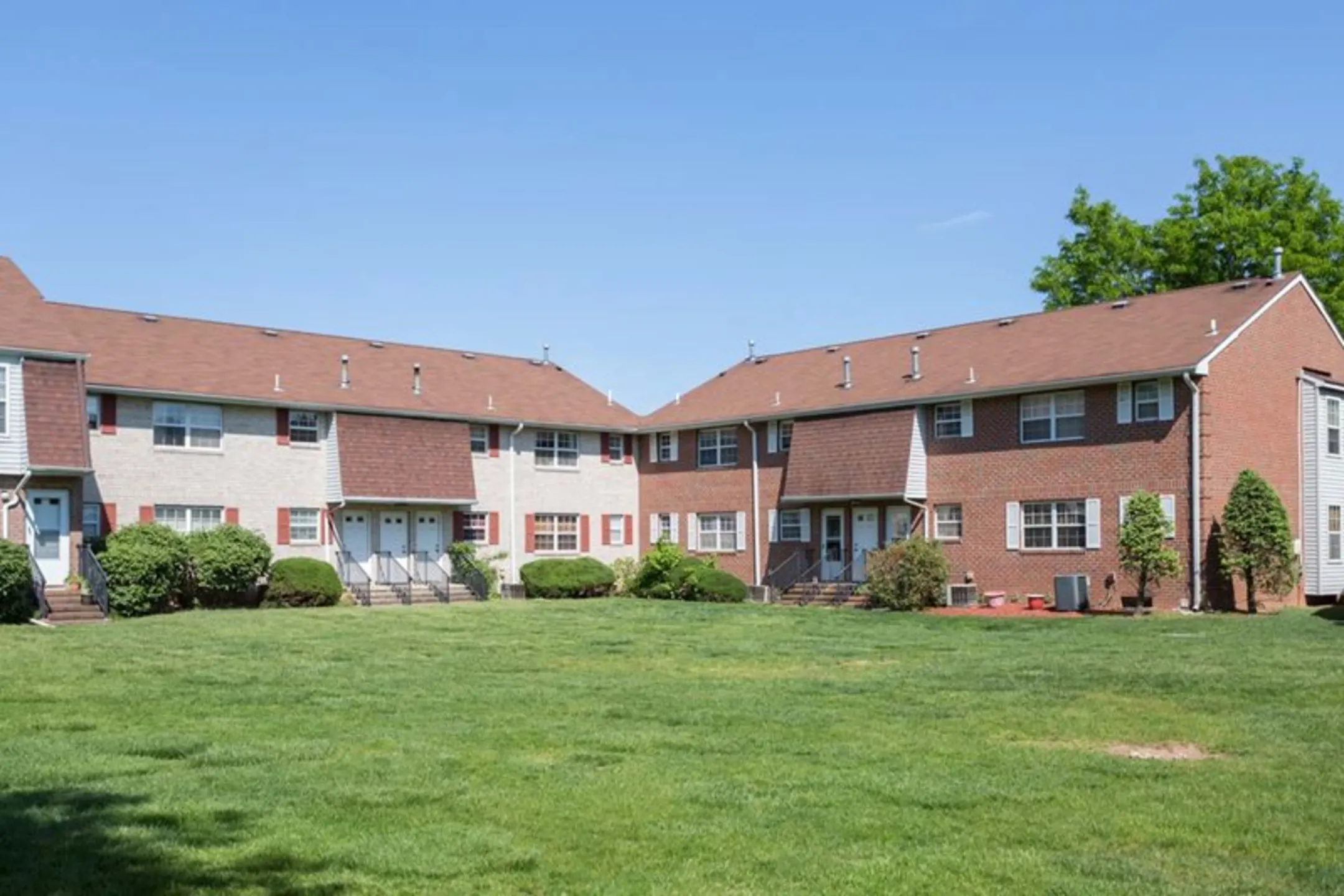 Lamberts Mill Village Apartments Scotch Plains, NJ 07076