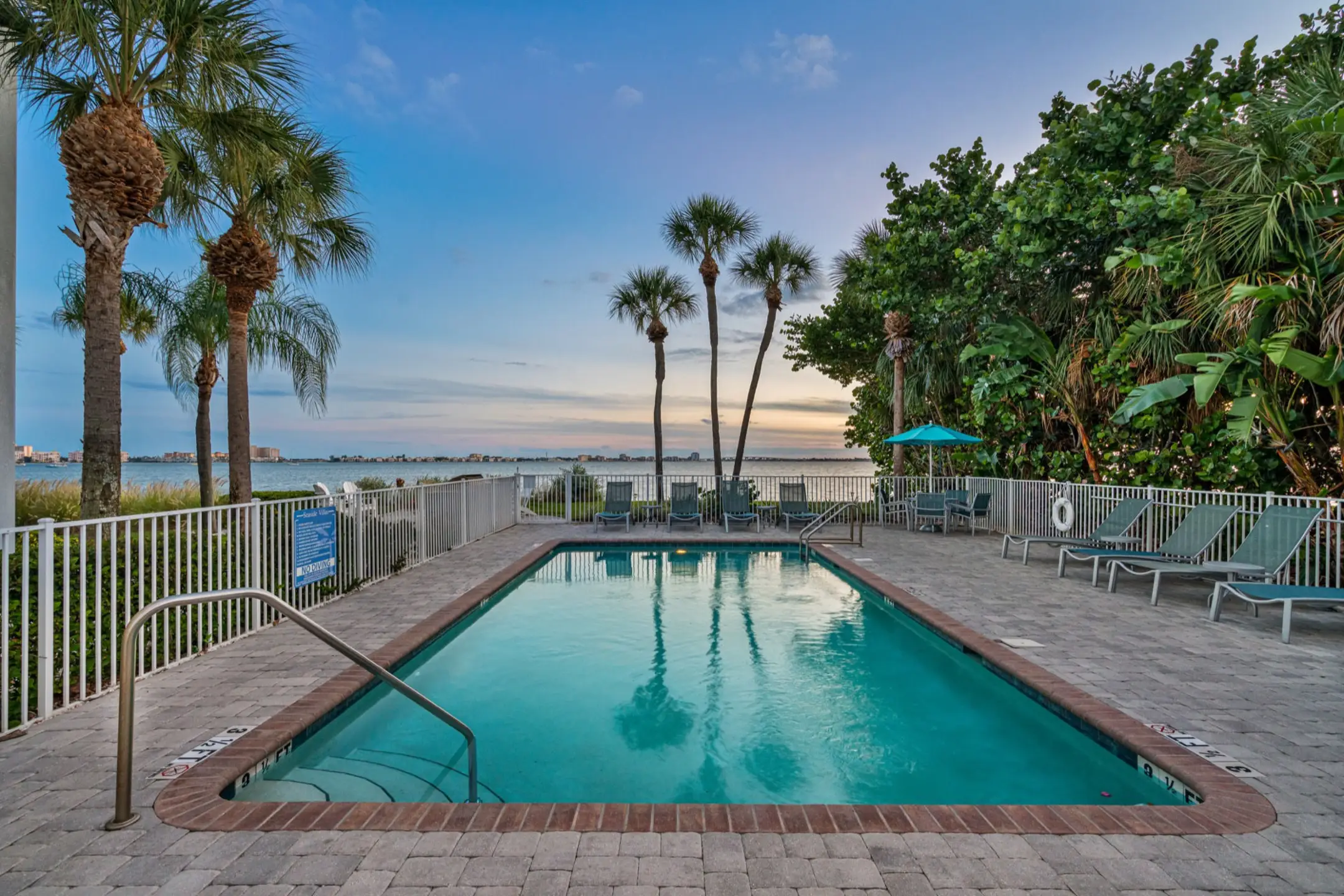 Seaside Villas Apartments Gulfport, FL 33707
